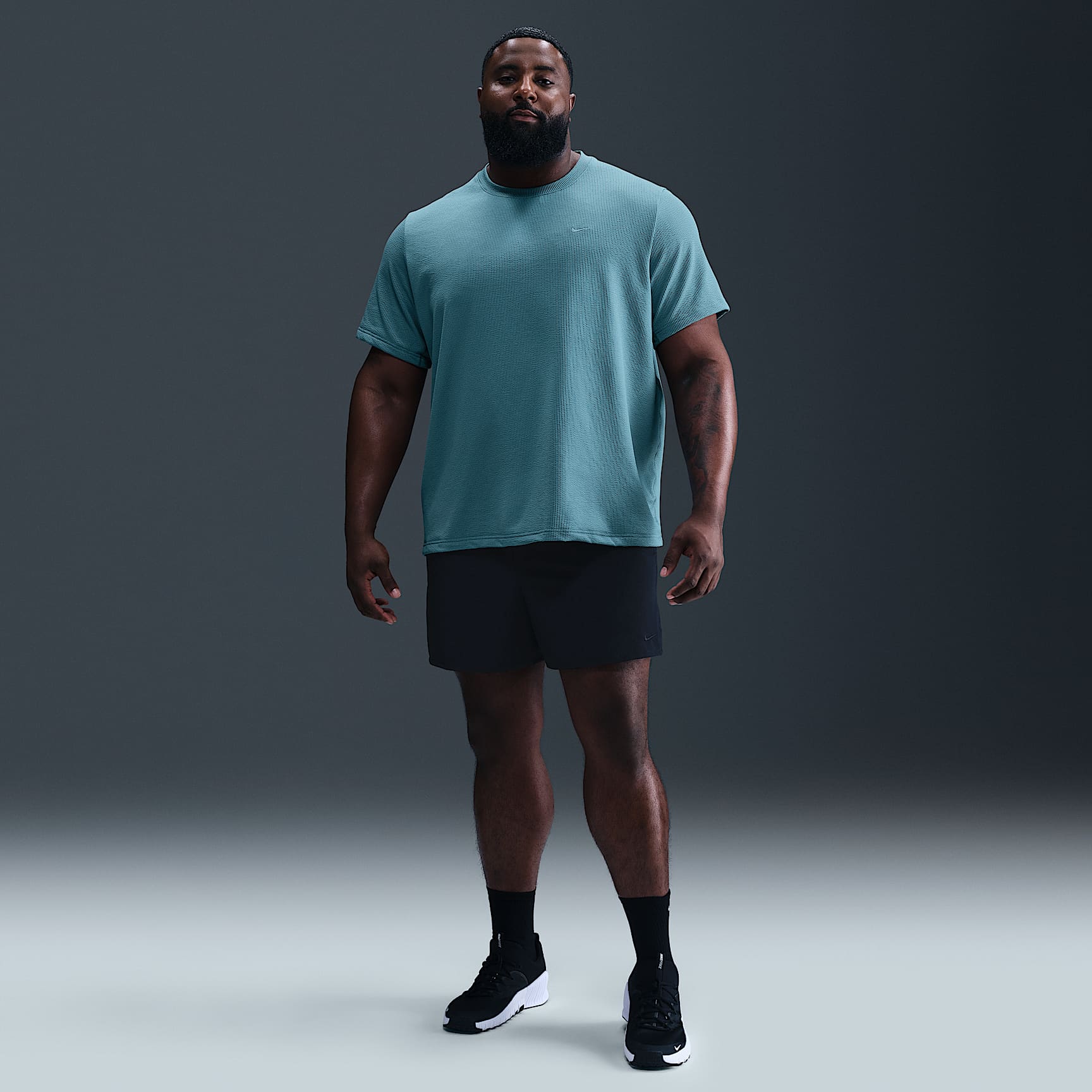 Nike Primary Men's Dri-FIT Short-Sleeve Versatile Top