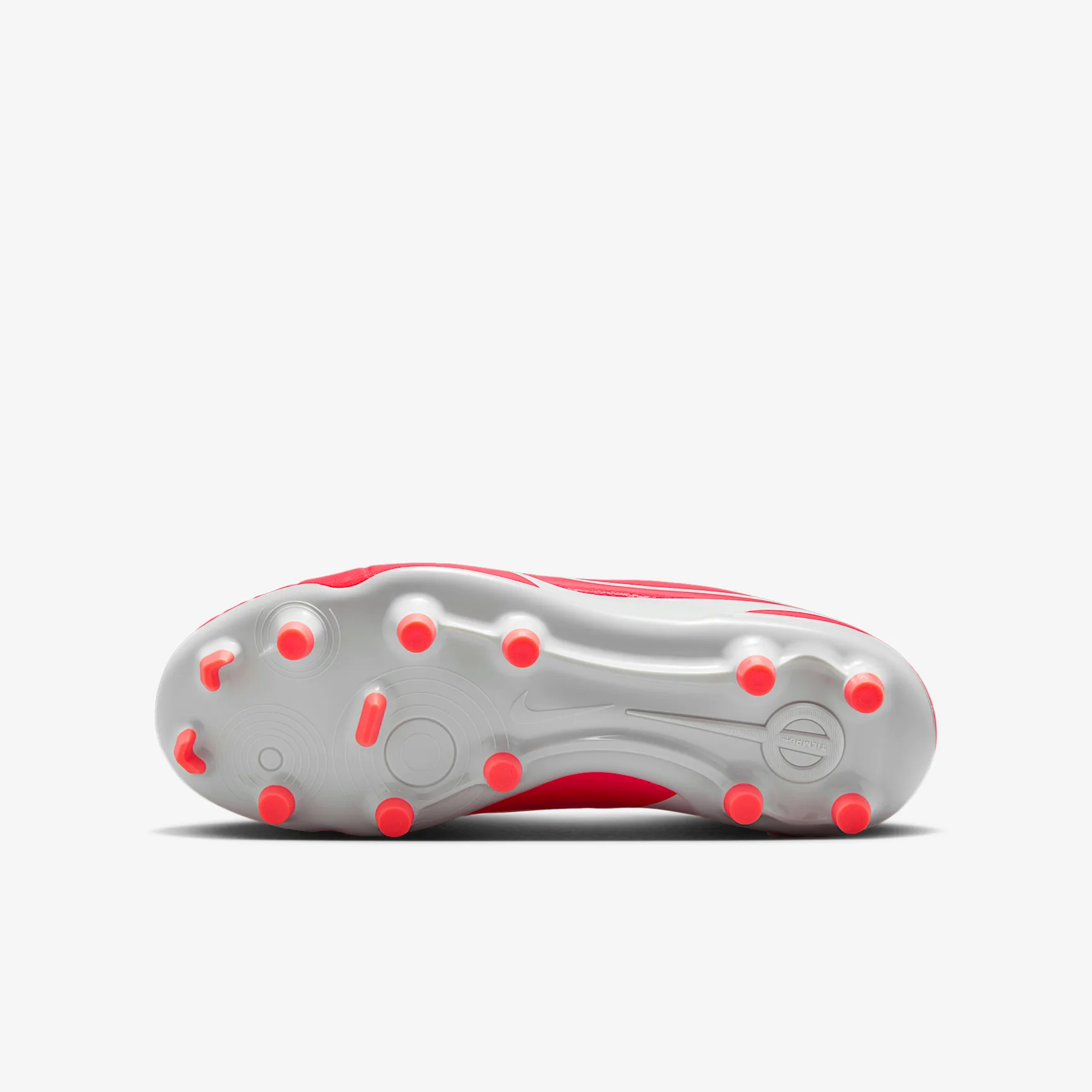 Nike Jr. Tiempo Legend 10 Club Little/Big Kids' Multi-Ground Low-Top Soccer Cleats