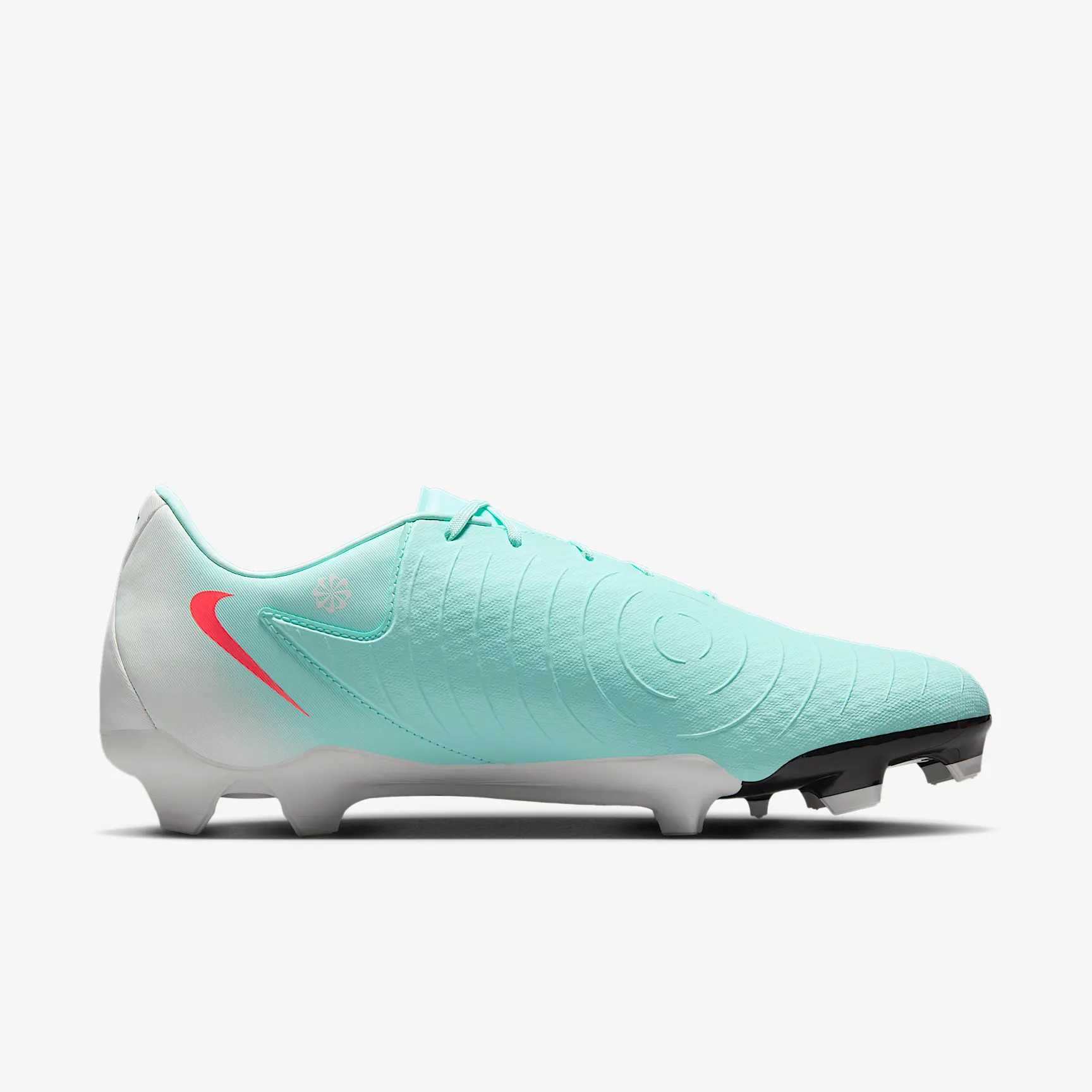Nike Phantom GX 2 Academy MG Low-Top Soccer Cleats