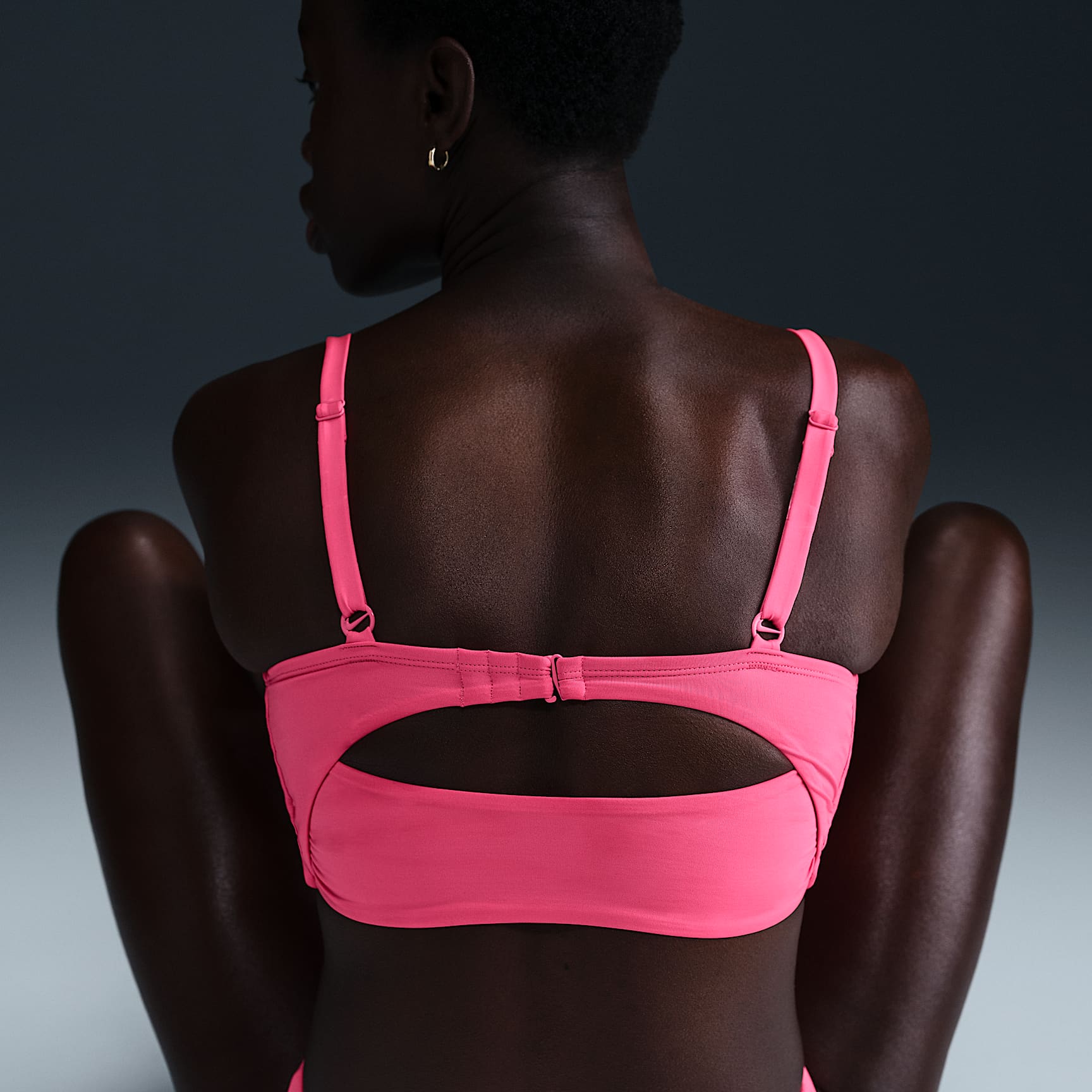 Nike Swim Essential Women's V-Neck Midkini