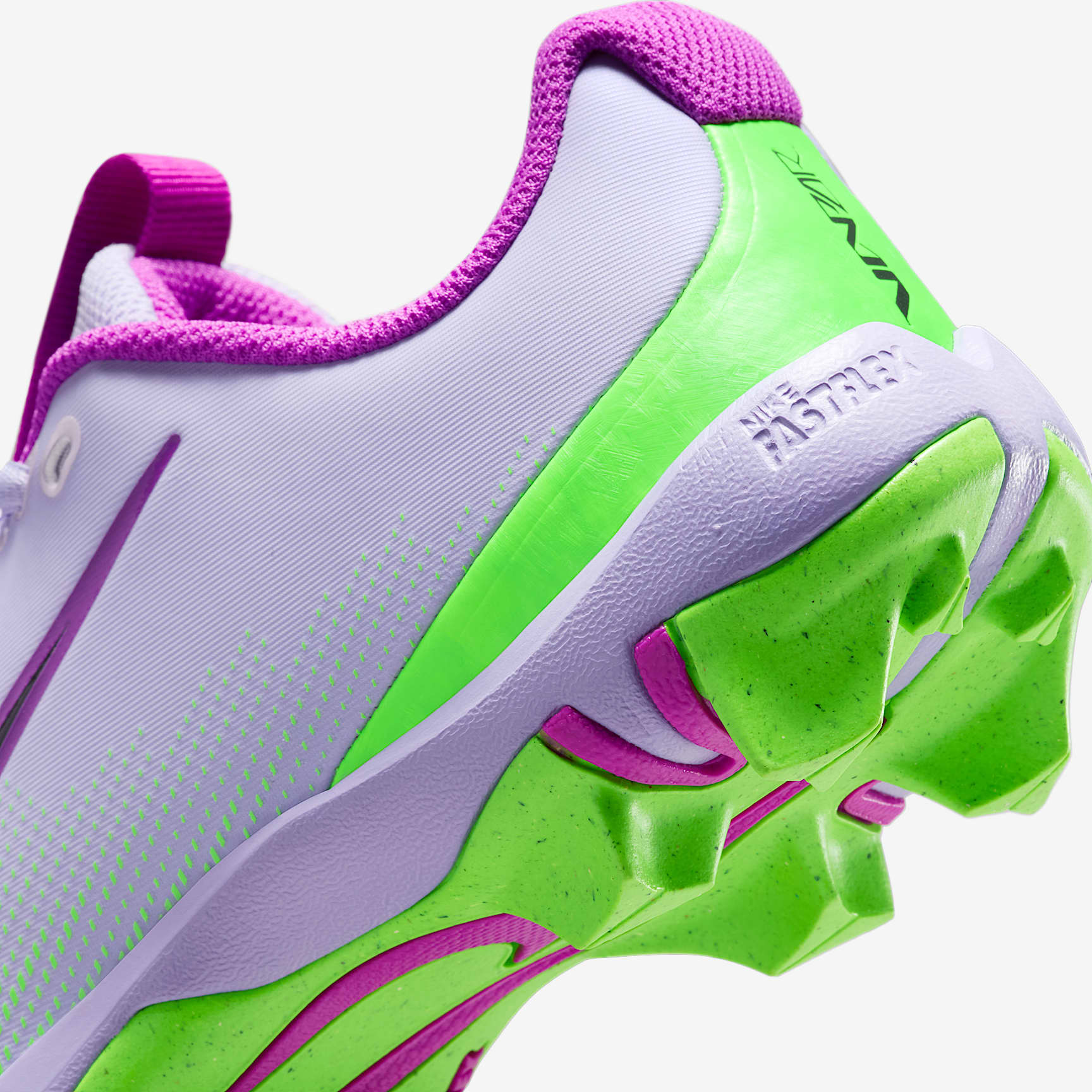 Nike Vapor Shark 3 Big Kids' Football Cleats
