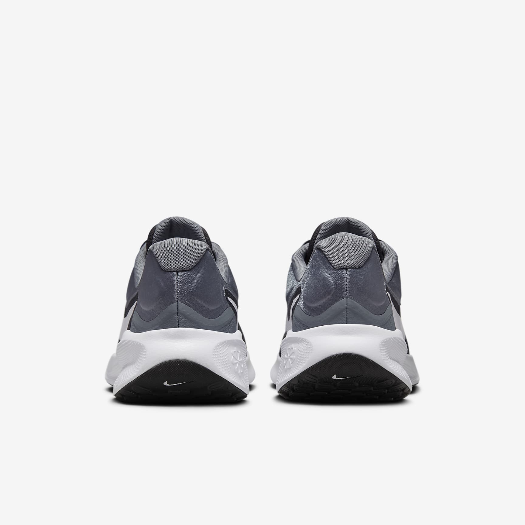 Nike Revolution 7 Men's Road Running Shoes