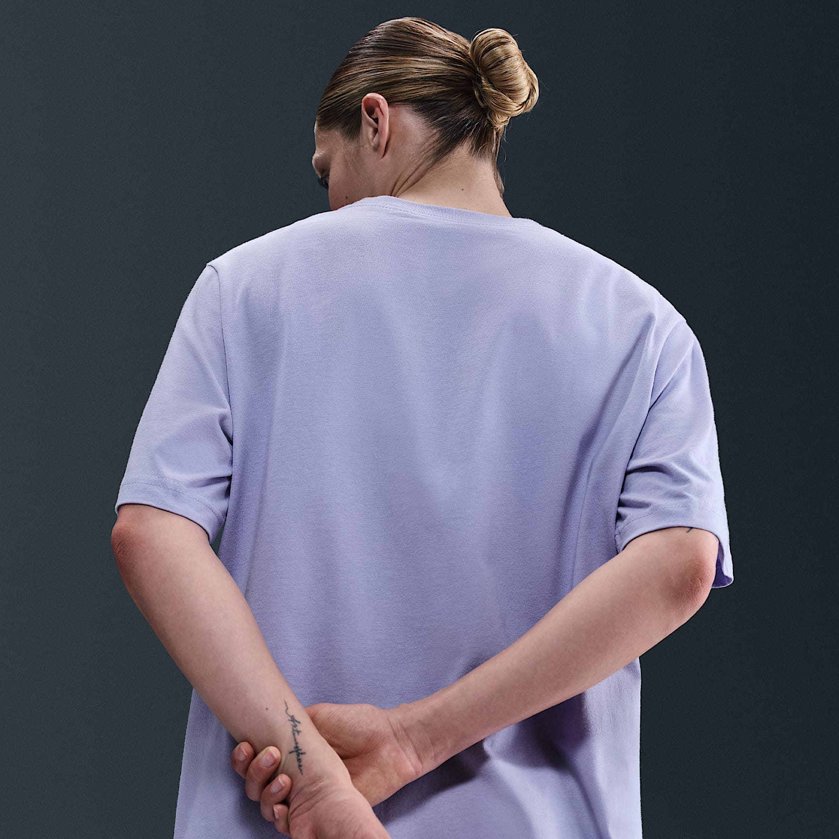 Nike Sportswear Essential Women's T-Shirt