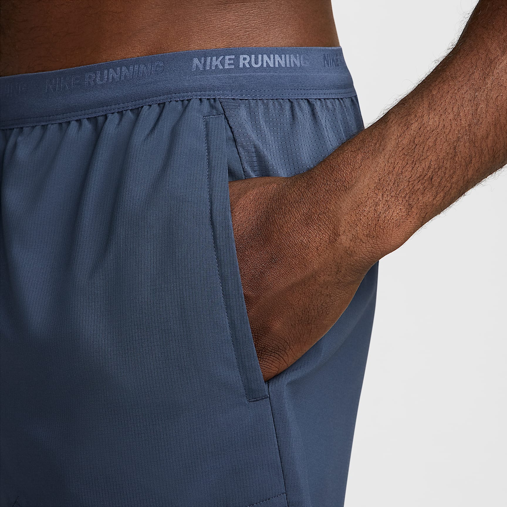 Nike Stride Men's Dri-FIT 7" 2-in-1 Running Shorts
