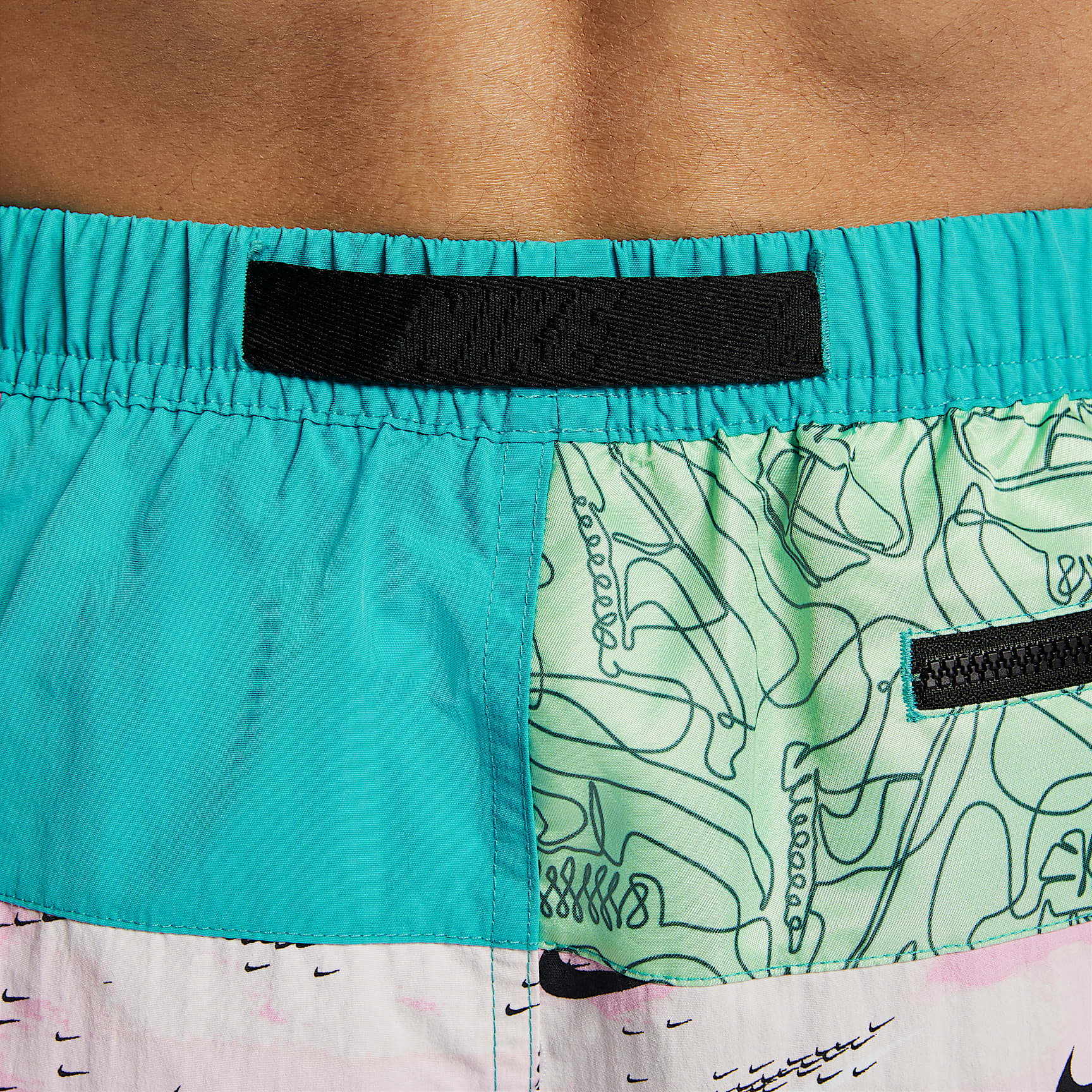 Nike Swim Voyage Men's 7" Volley Shorts