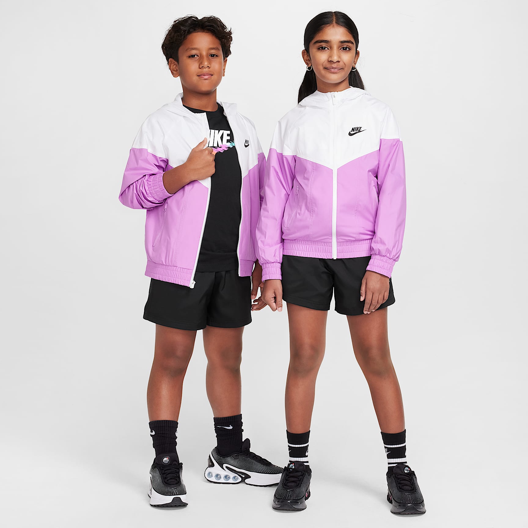 Nike Sportswear Windrunner Big Kids' Hooded Repel Jacket
