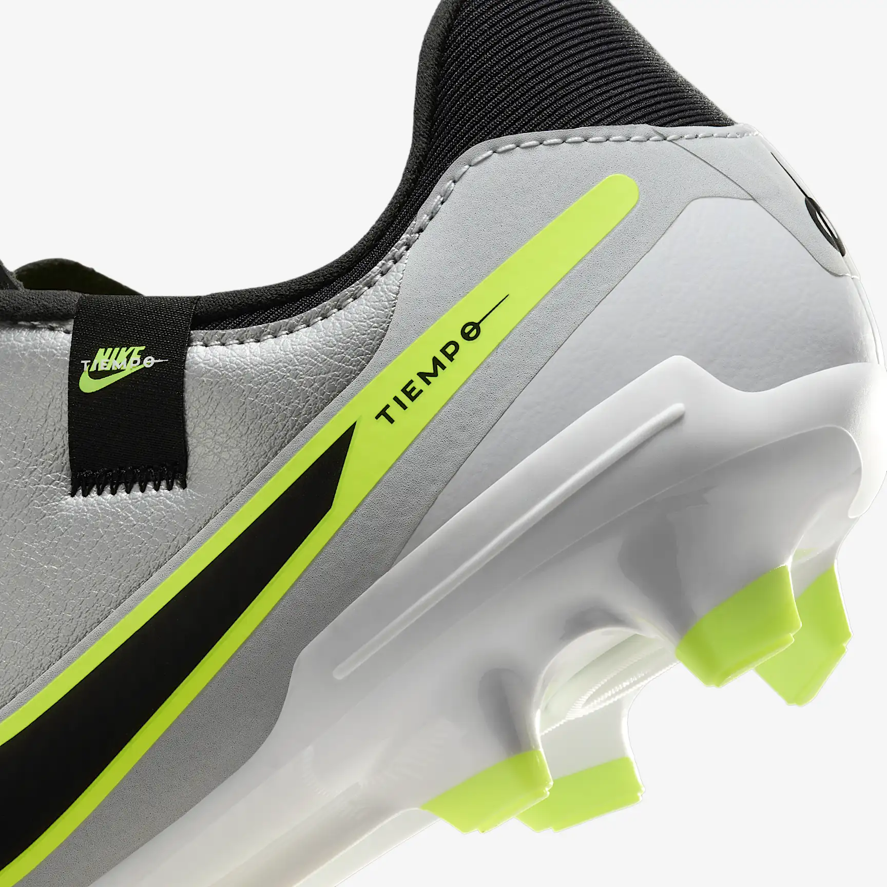 Nike Tiempo Legend 10 Academy Multi-Ground Low-Top Soccer Cleats
