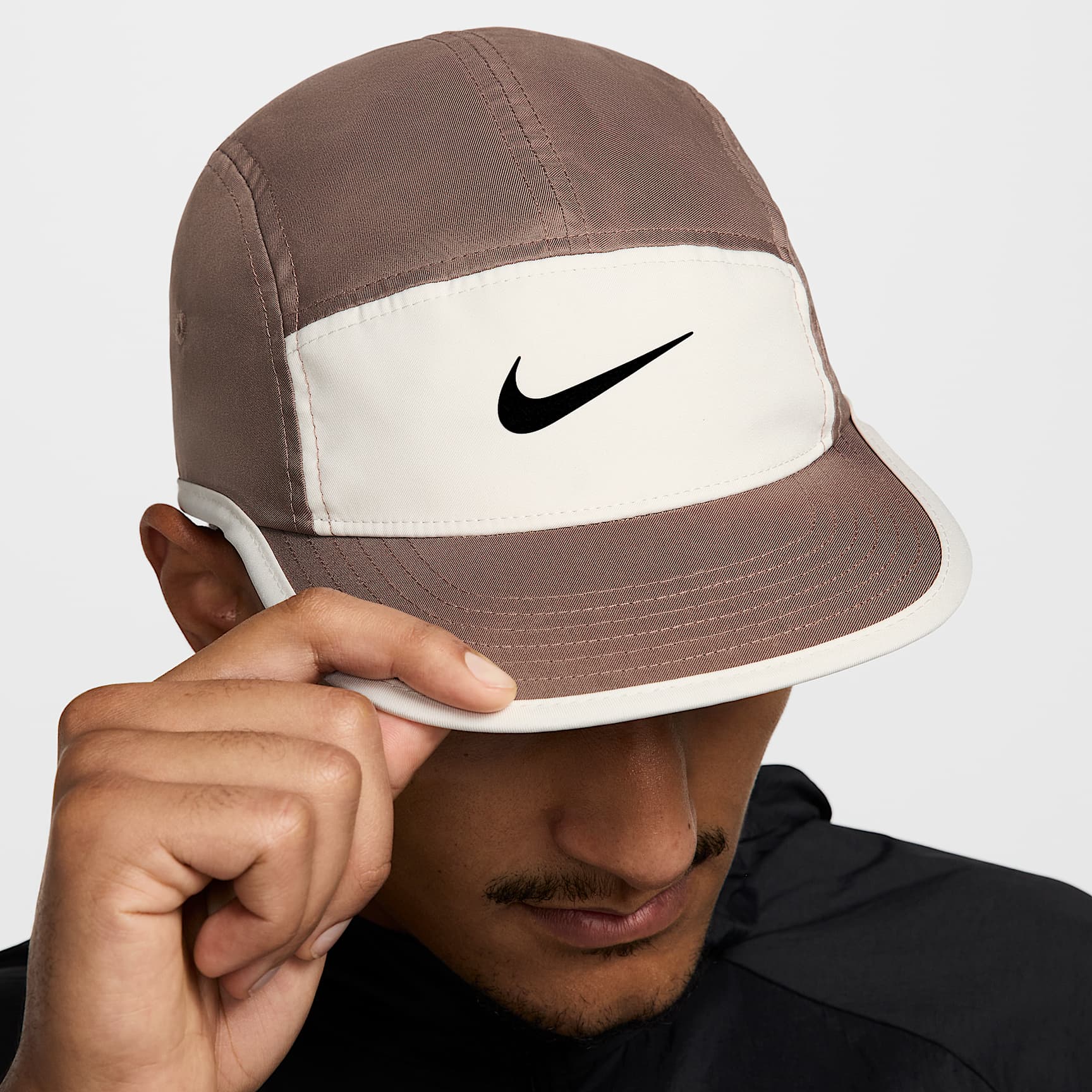 Nike Dri-FIT Fly Unstructured Swoosh Cap