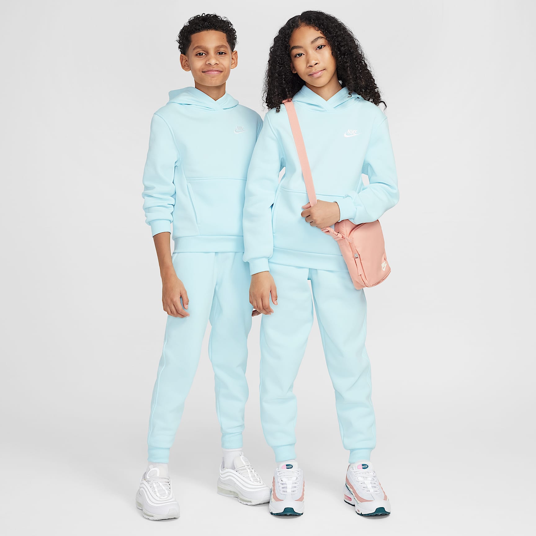 Nike Sportswear Club Fleece Big Kids' Pullover Hoodie