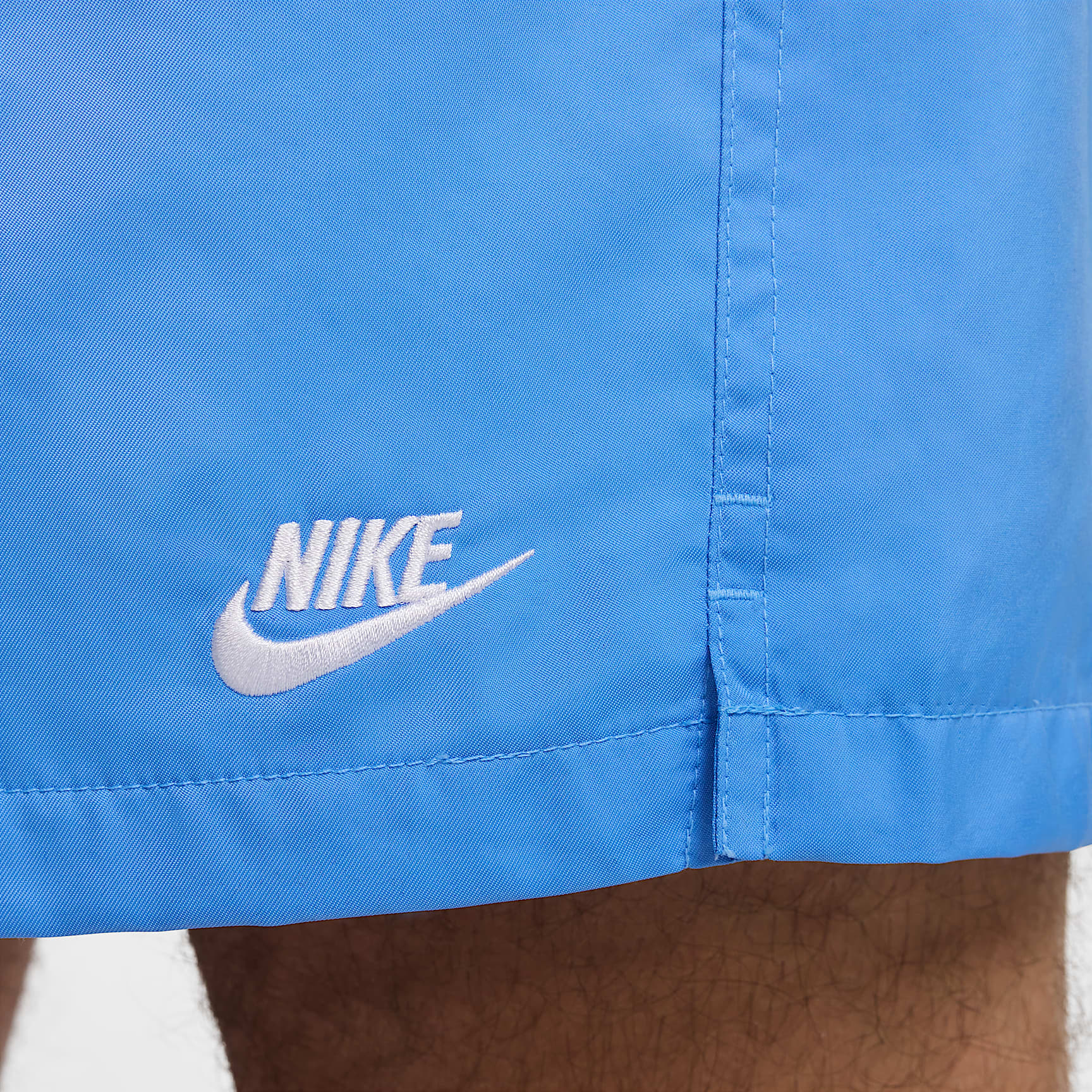 Nike Club Men's Woven Flow Shorts