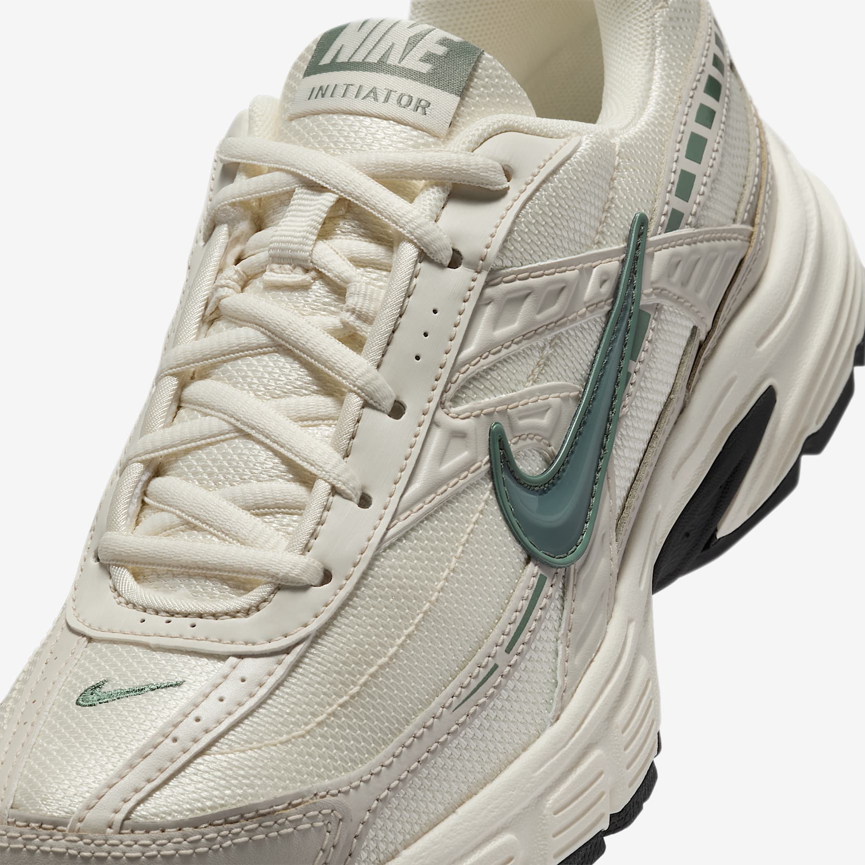 Nike Initiator Women's Shoes
