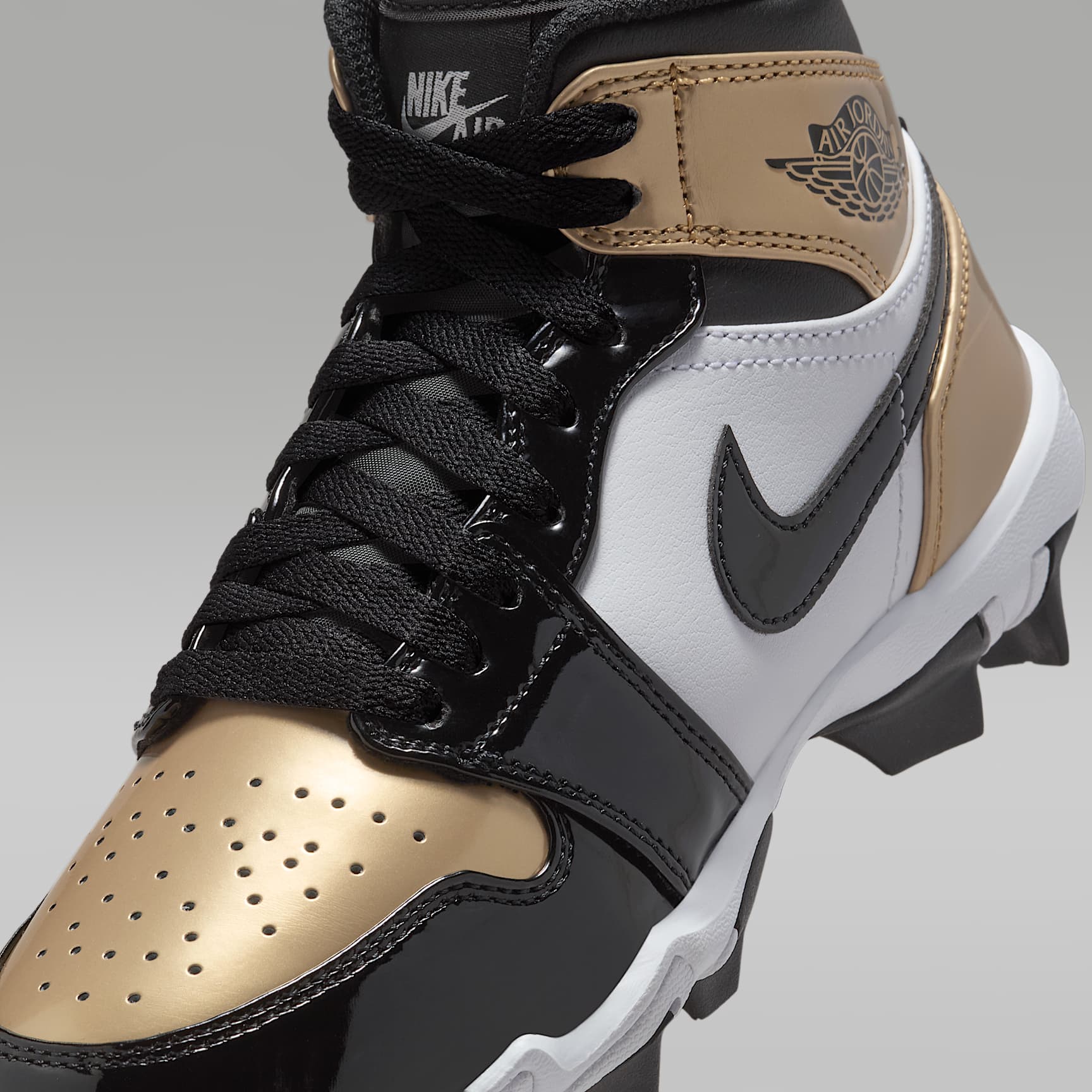 Jordan 1 Mid Little/Big Kids' Cleats