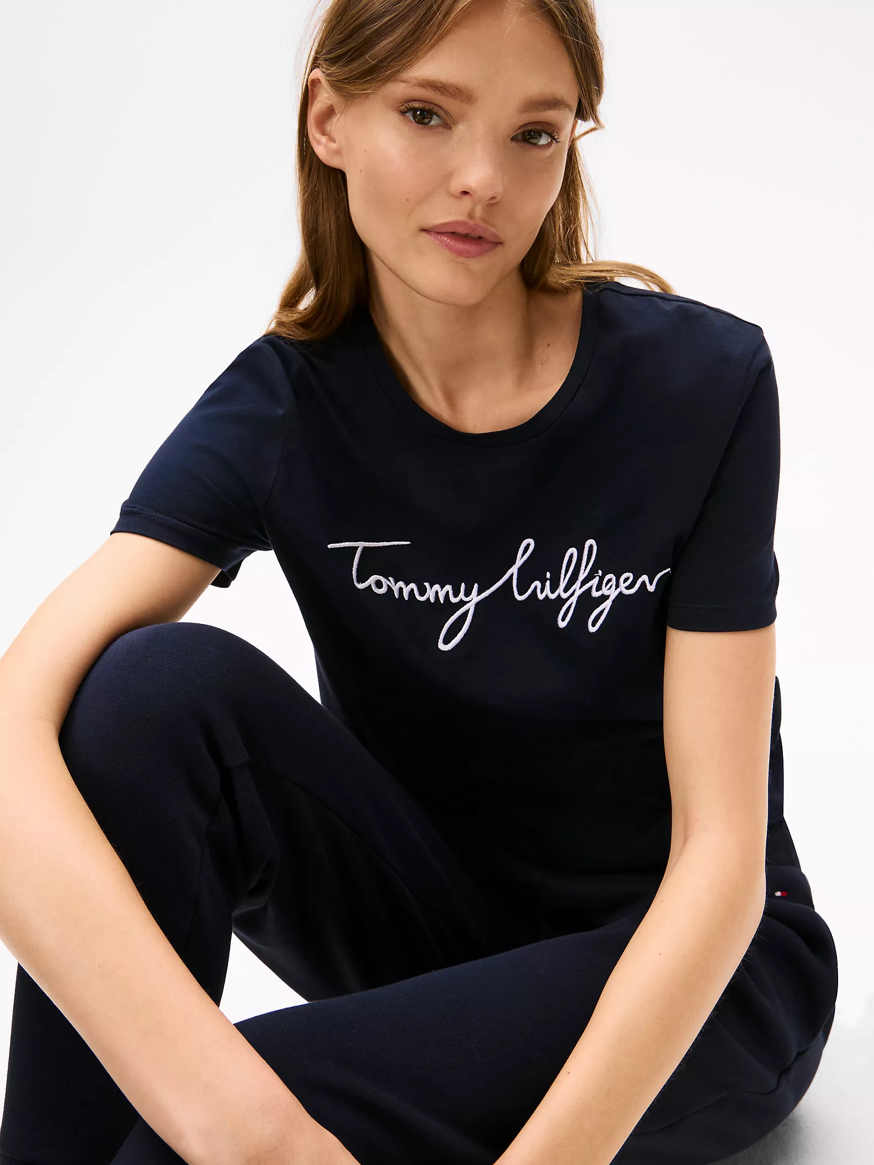 Женская футболка Tommy Hilfiger, Фирменная футболка с круглым вырезом и вышивкой