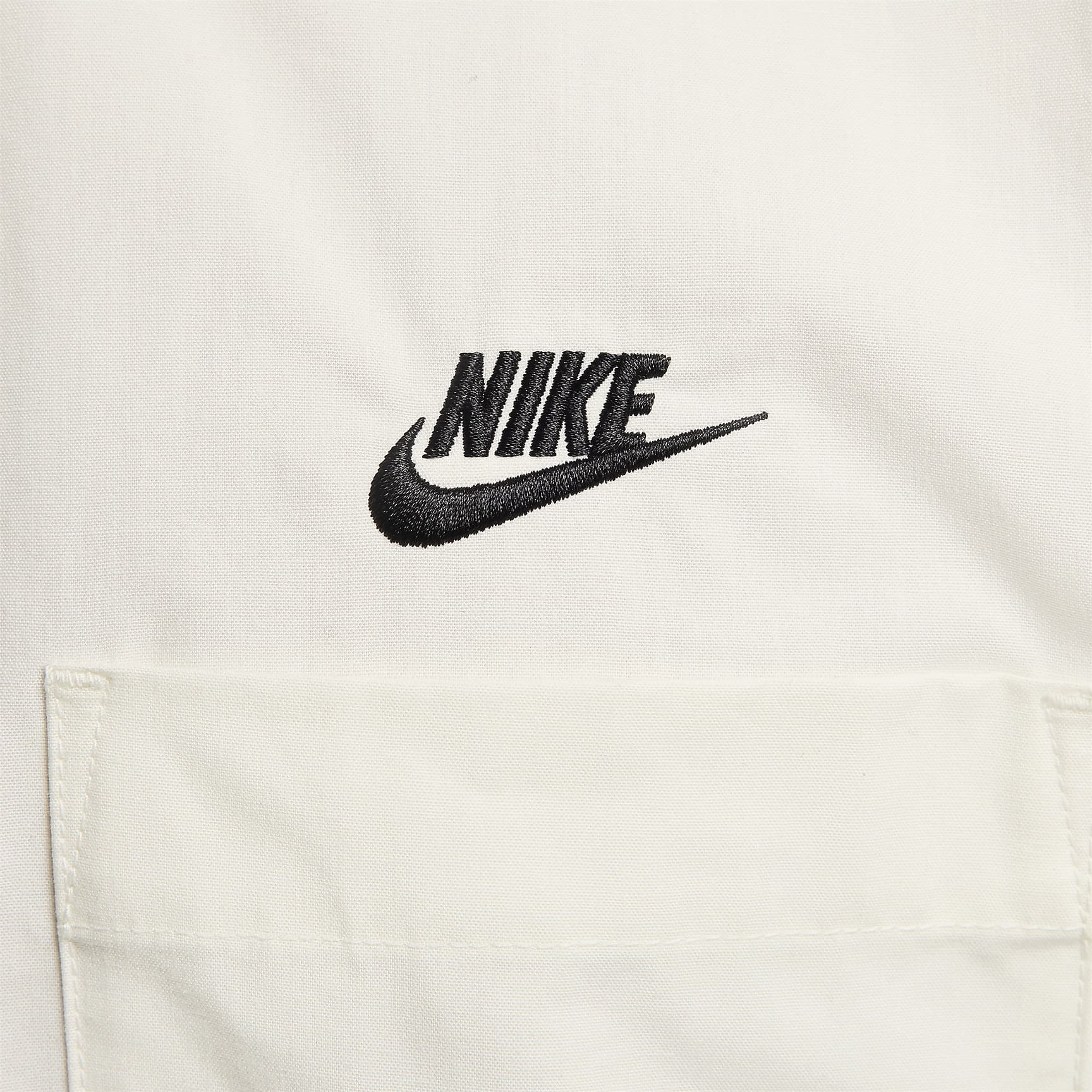 Nike Club Men's Short-Sleeve Oxford Button-Up Shirt