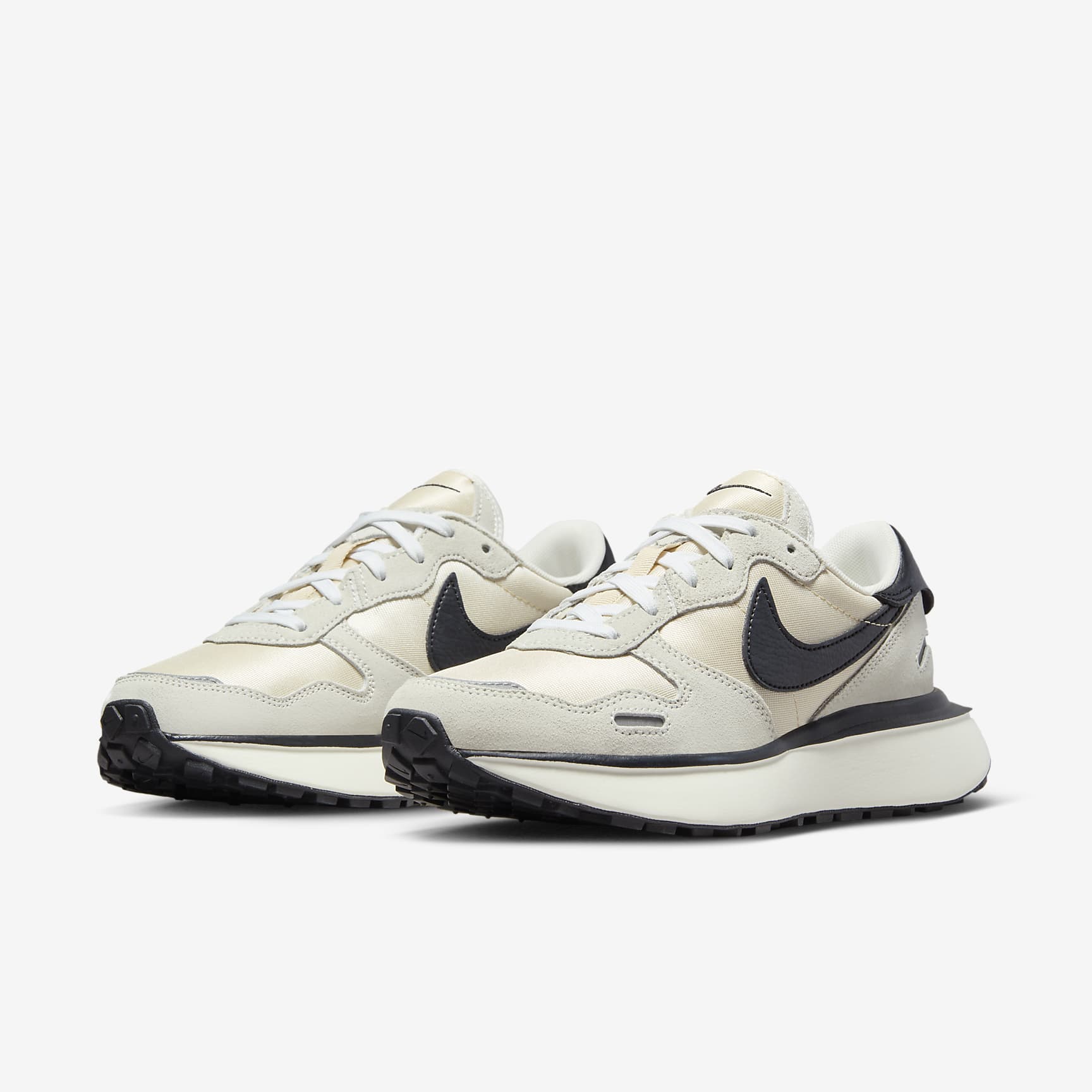 Nike Phoenix Waffle Women's Shoes