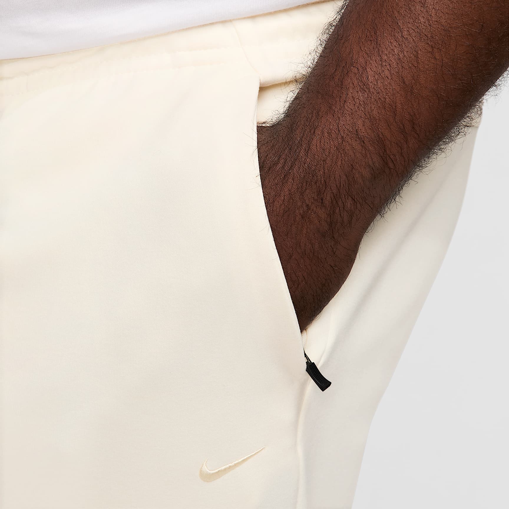 Nike Primary Fleece Men's Dri-FIT UV Tapered Performance Pants