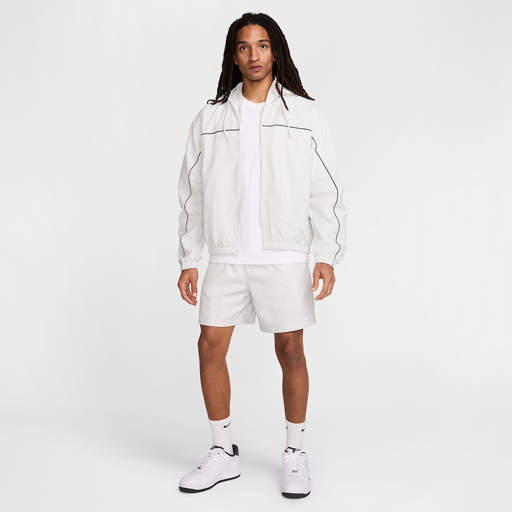 Nike Club Men's Woven Flow Shorts
