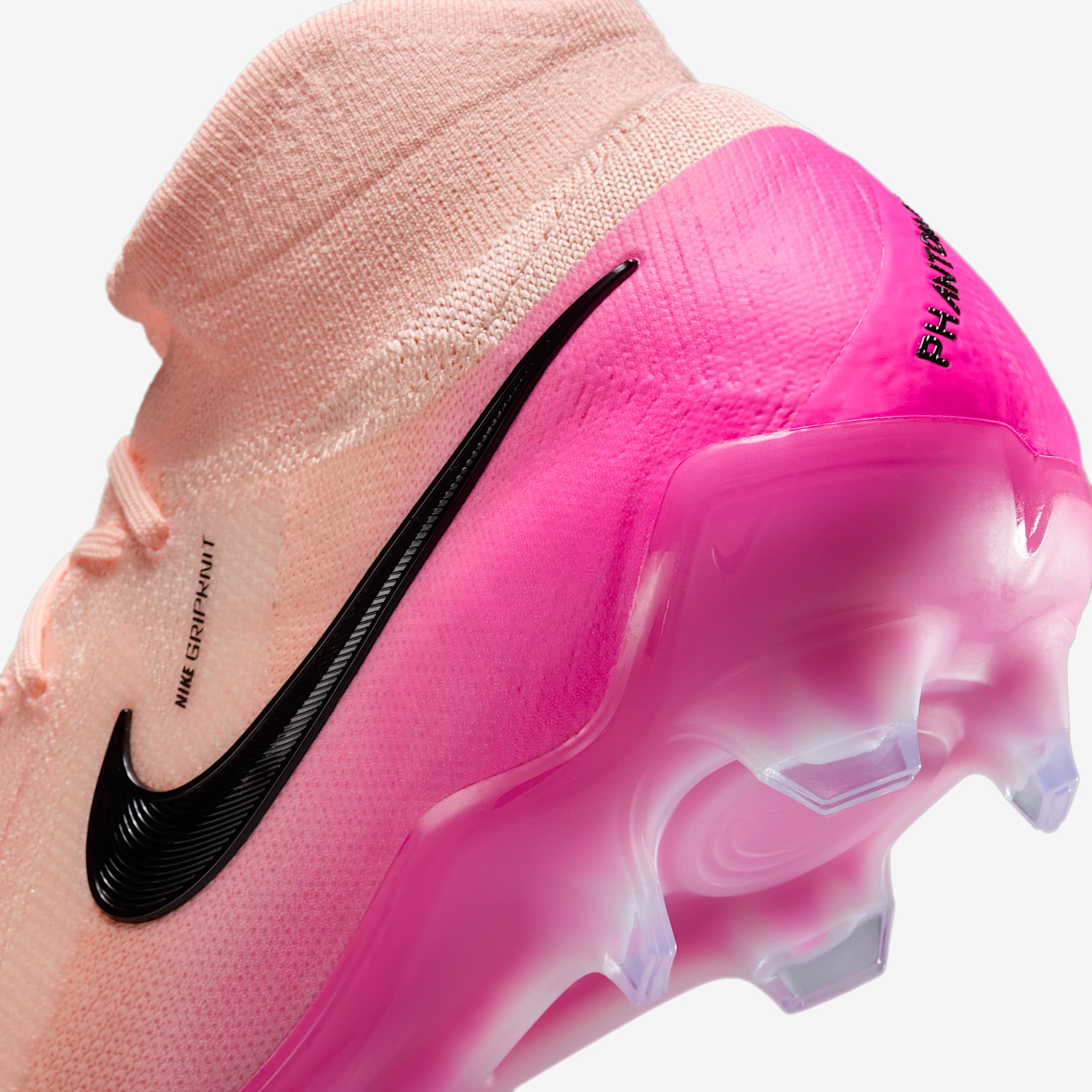 Nike Phantom Luna 2 Elite FG High-Top Soccer Cleats