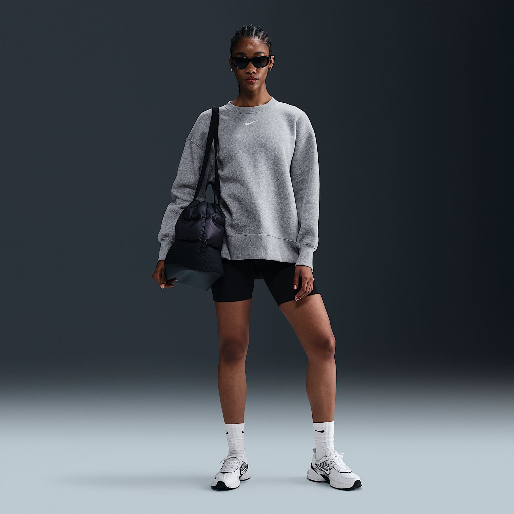 Nike Sportswear Phoenix Fleece Women's Oversized Crew-Neck Sweatshirt