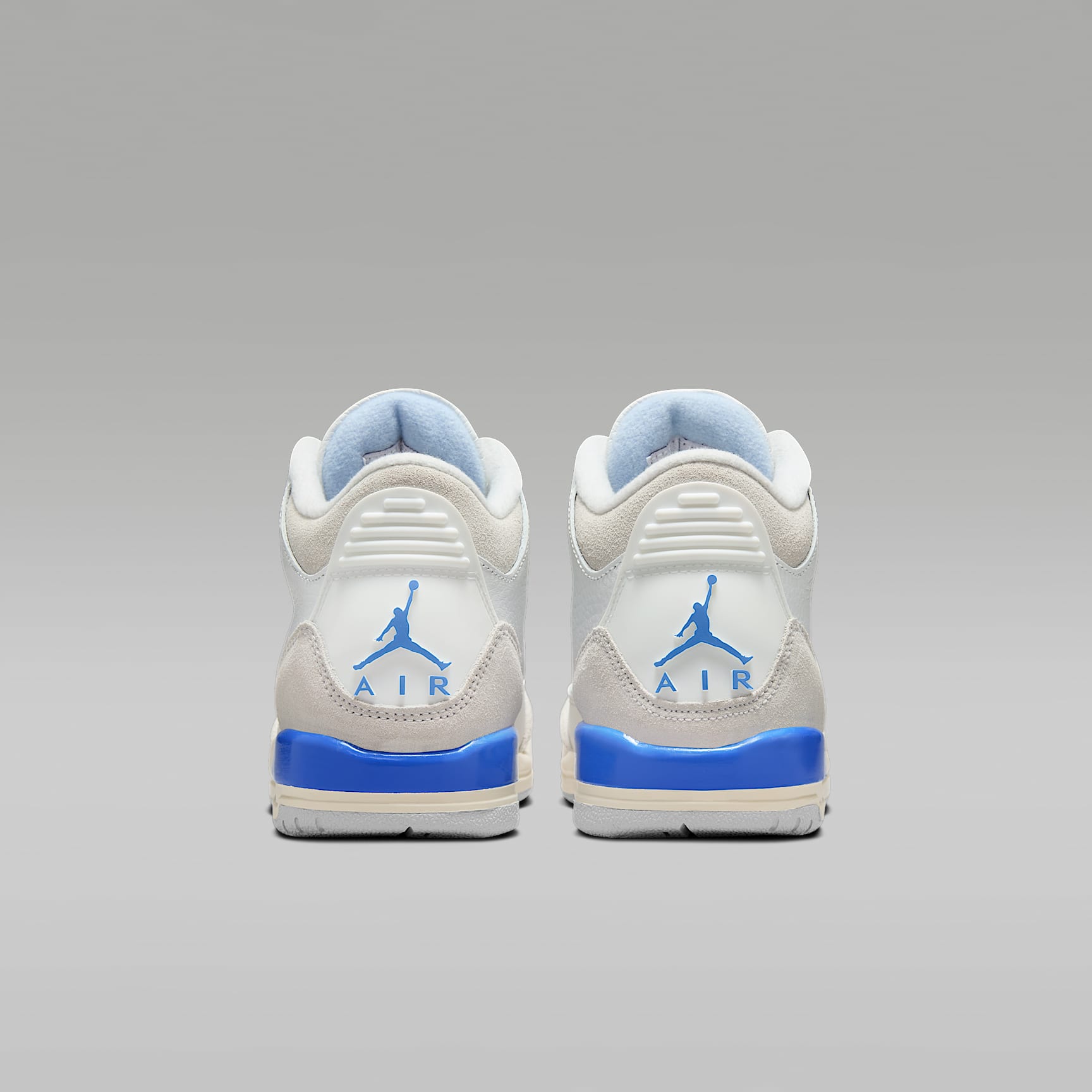 Air Jordan 3 Retro "Lucky Shorts" Big Kids' Shoes