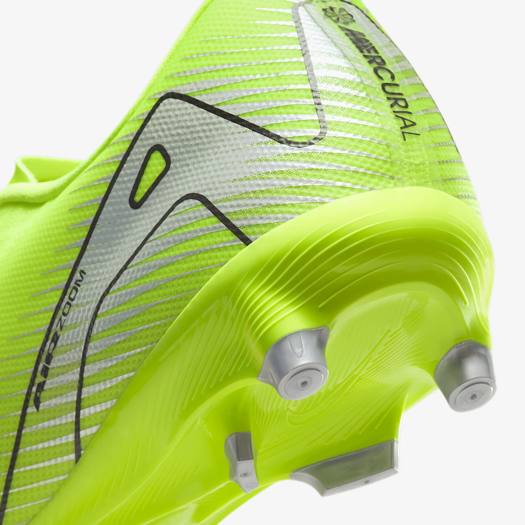 Nike Mercurial Vapor 16 Academy MG Low-Top Soccer Cleats