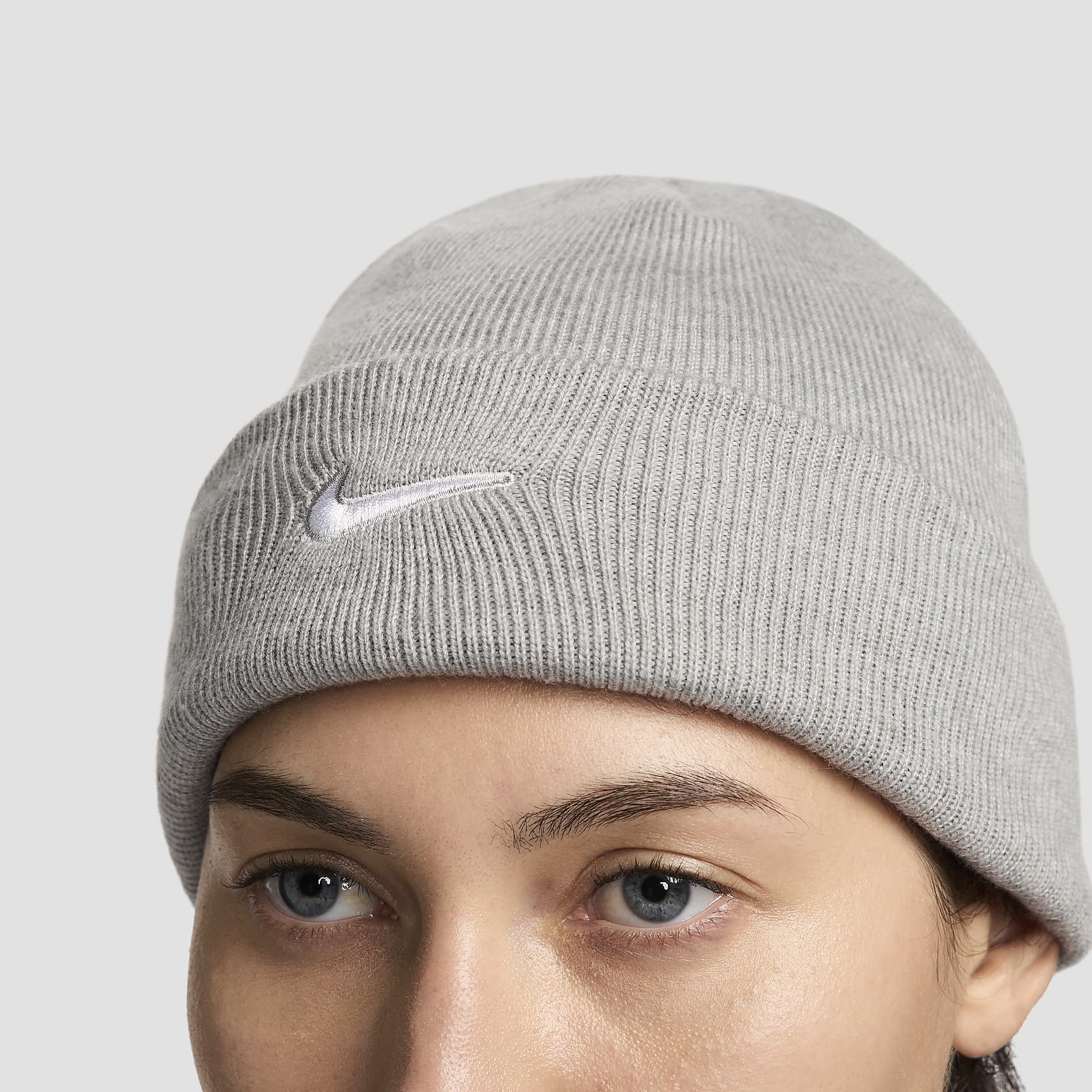 Nike Terra Swoosh Beanie