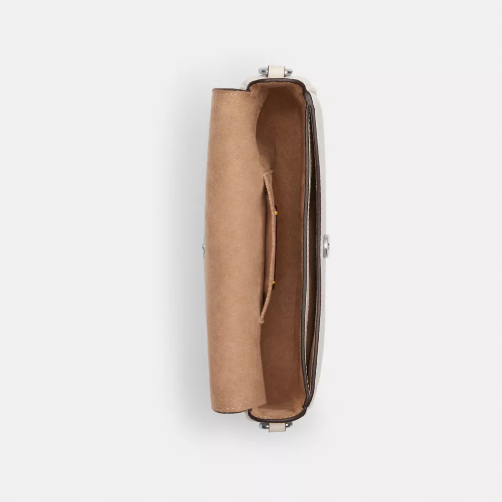 Сумка COACH Hailey Flap Bag In Signature Canvas