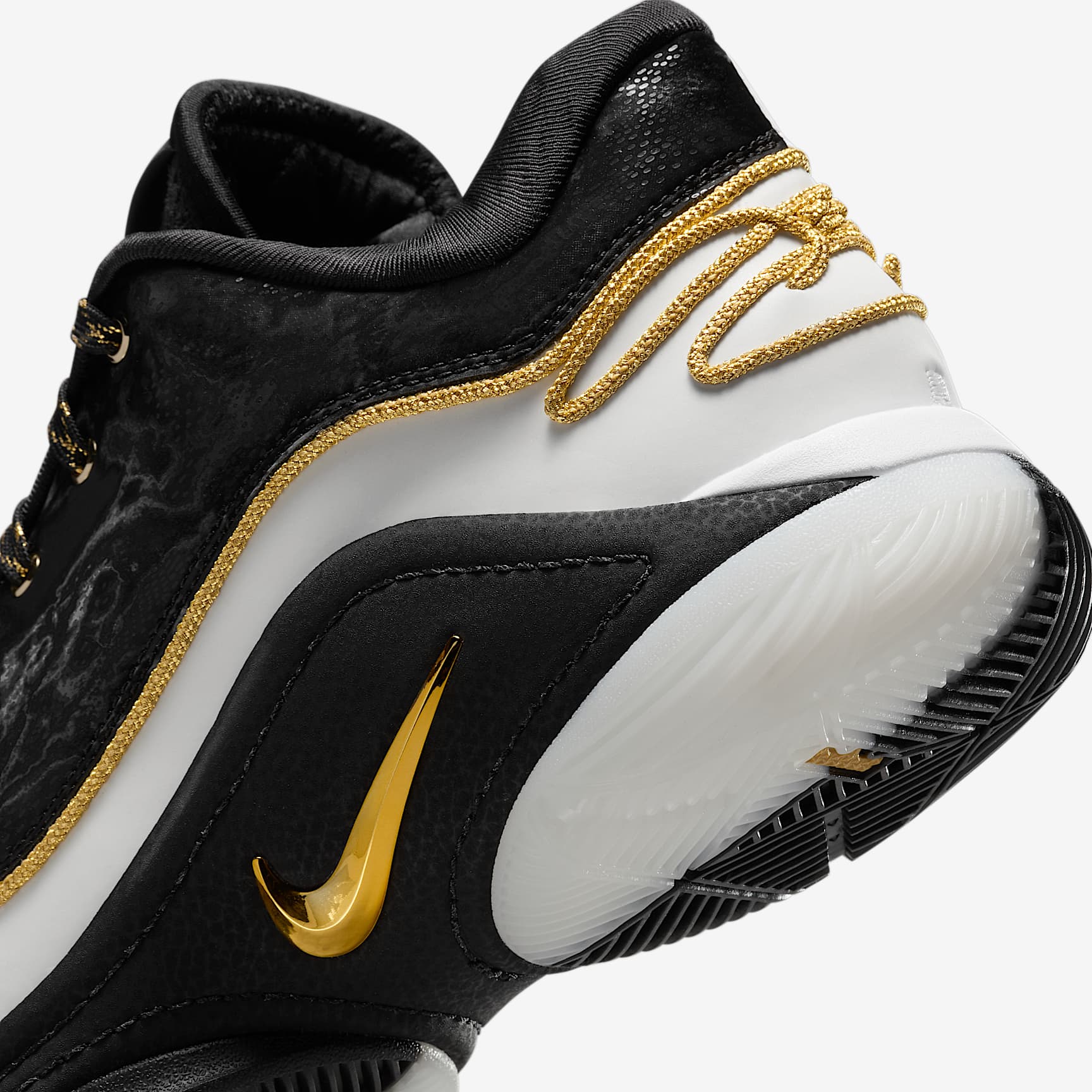 LeBron XXII “Mogul” Basketball Shoes