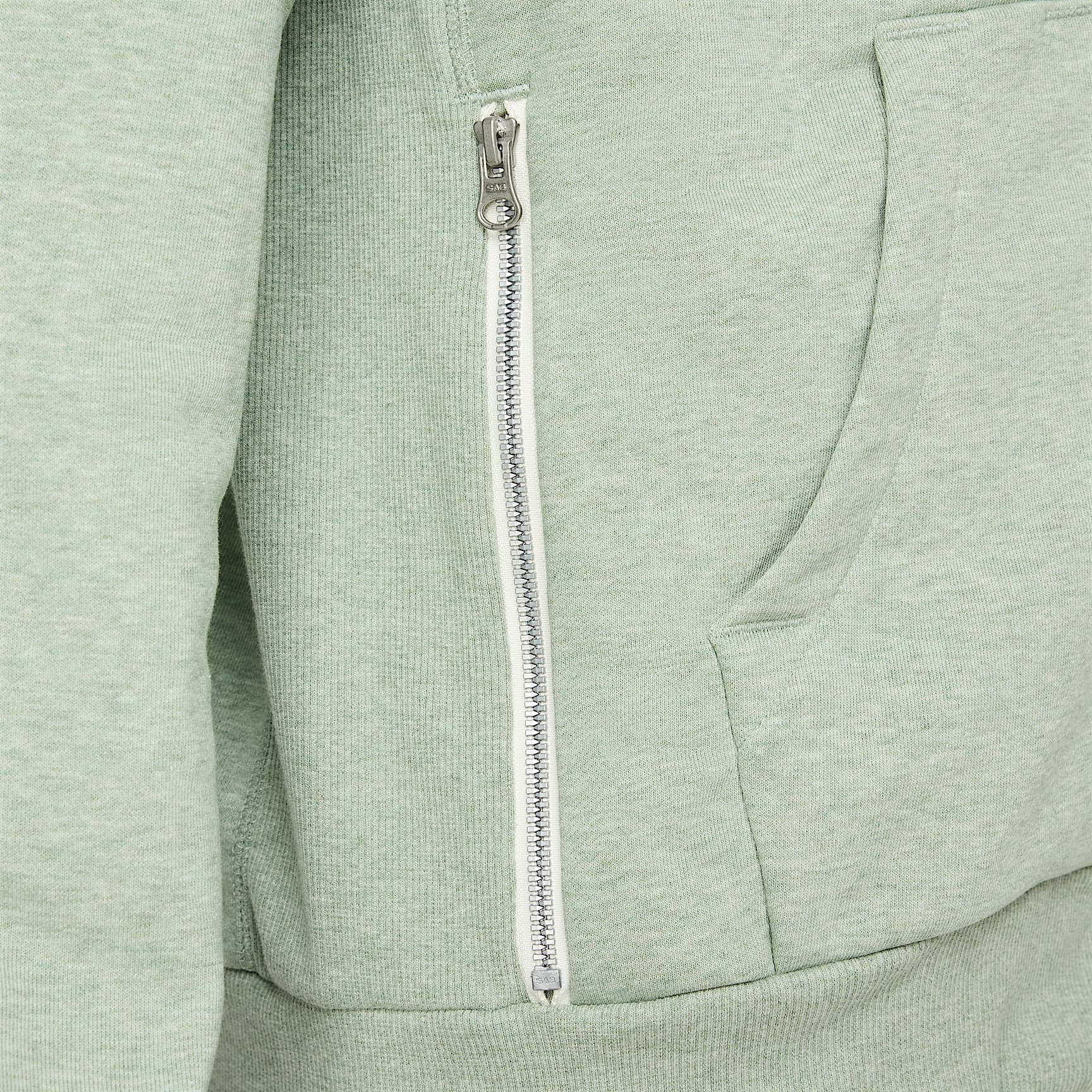 Nike Standard Issue Men's Dri-FIT Full-Zip Basketball Hoodie