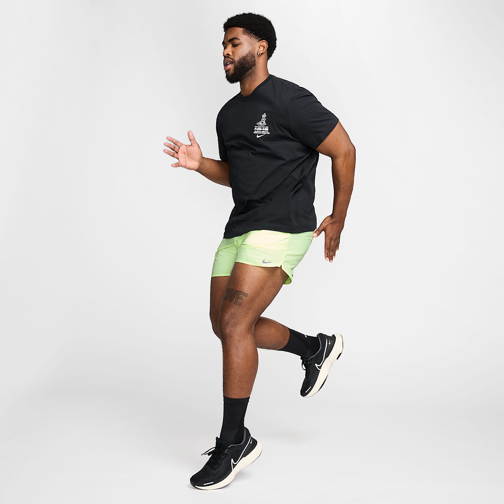 Nike Stride Men's Dri-FIT 7" Brief-Lined Running Shorts