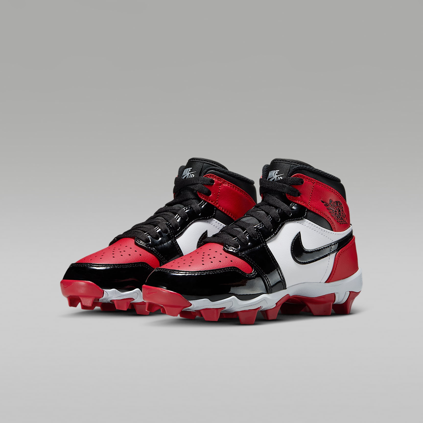 Jordan 1 Mid Little/Big Kids' Cleats