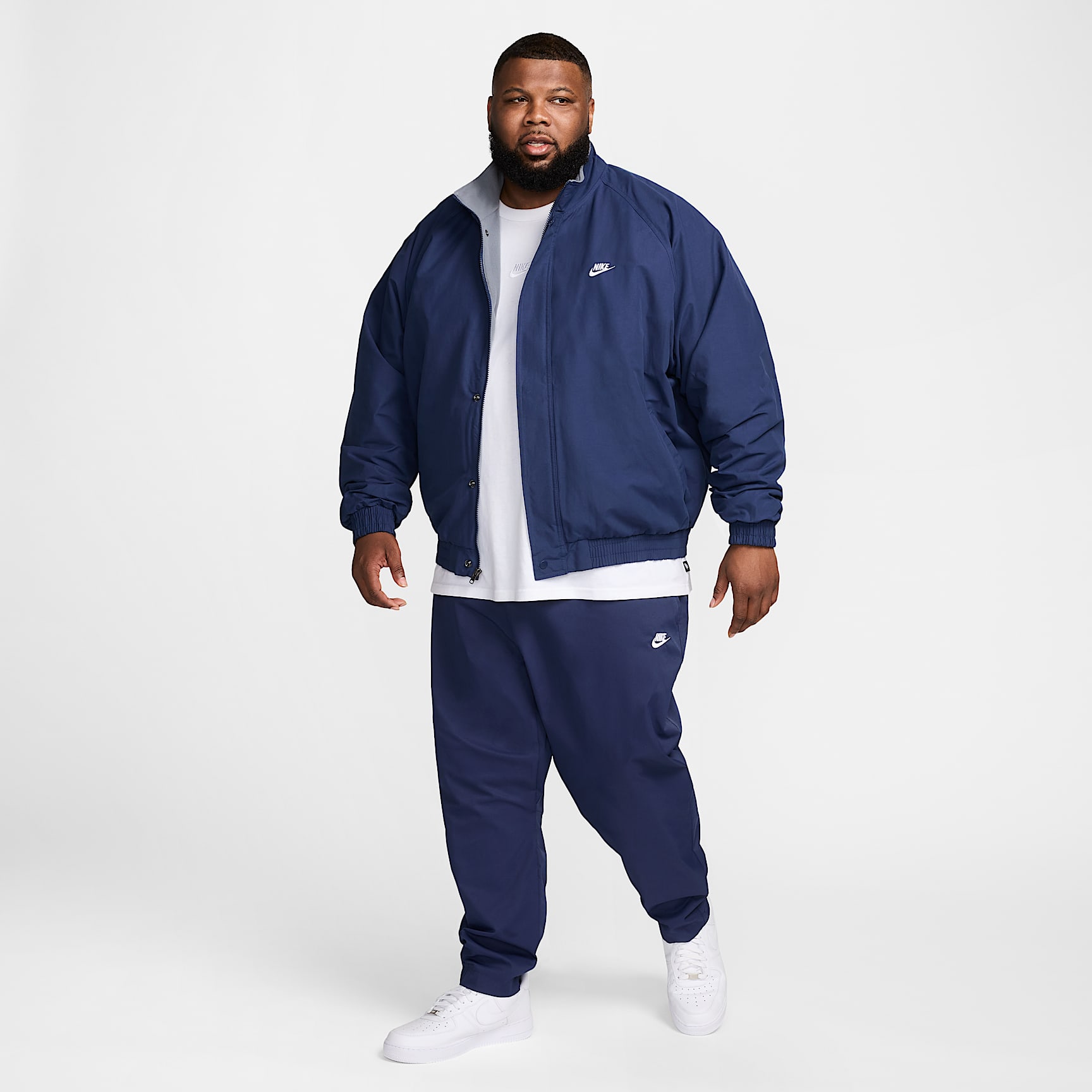 Nike Club Men's Woven Tapered Leg Pants