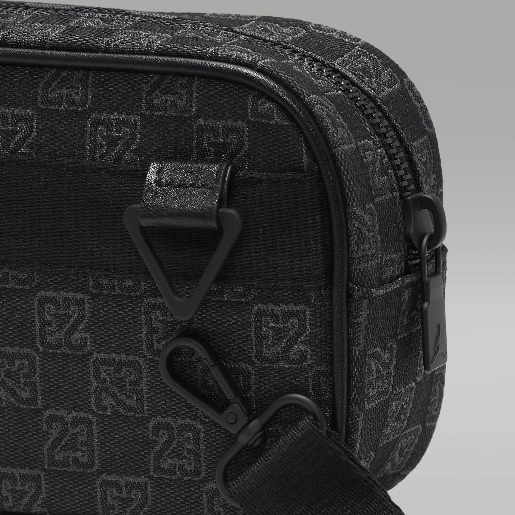 Jordan 23 Monogram Camera Bag (1.5L)