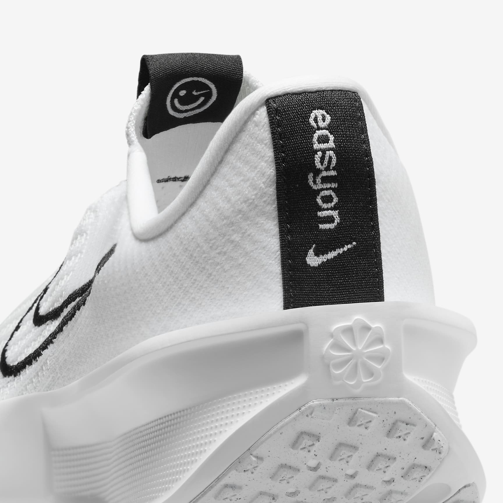 Nike Interact Run EasyOn Women's Road Running Shoes
