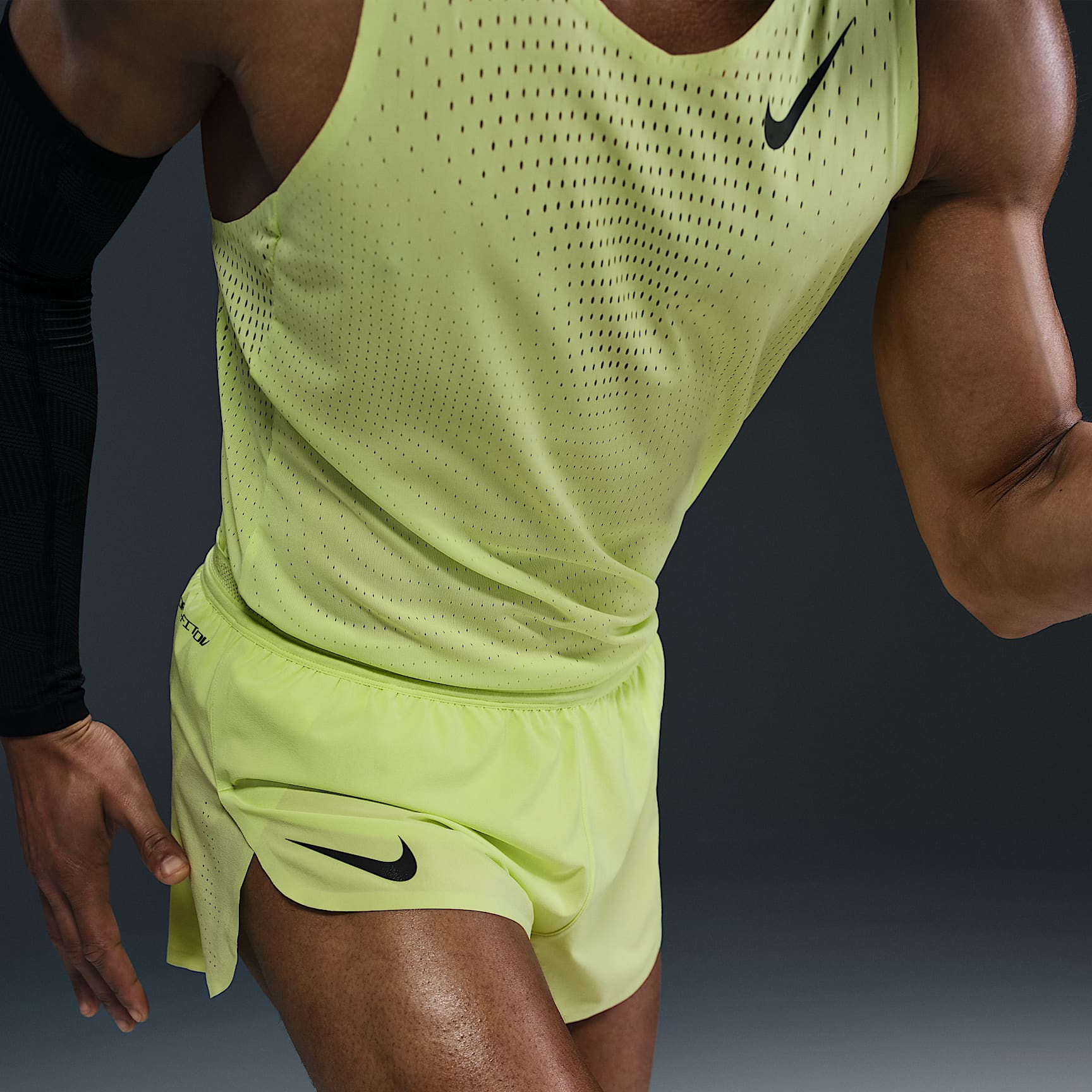 Nike AeroSwift Men's Dri-FIT ADV 2" Brief-Lined Running Shorts
