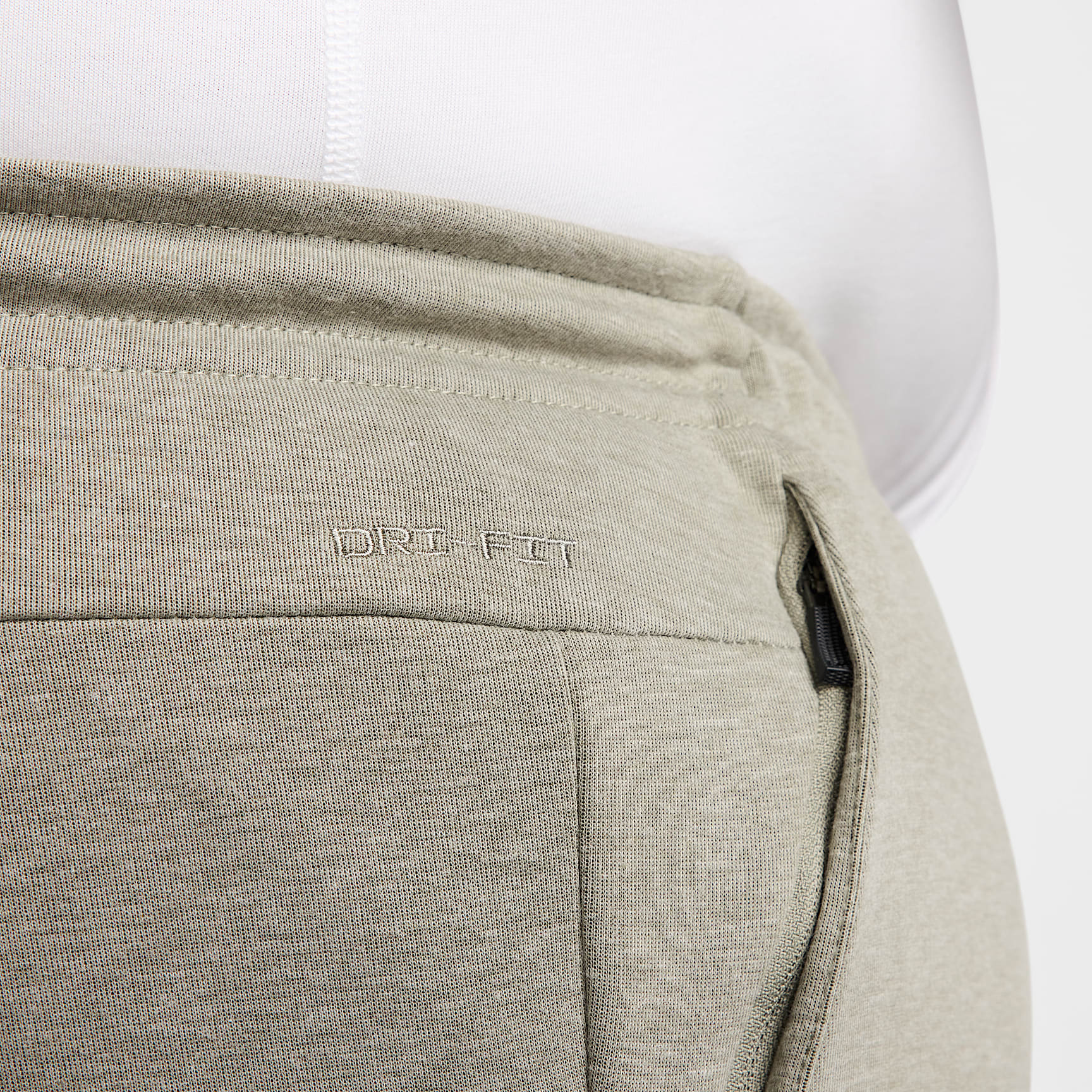 Nike Primary Fleece Men's Dri-FIT UV Tapered Performance Pants