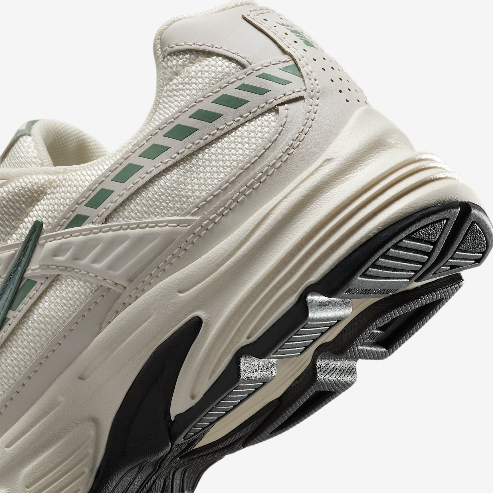 Nike Initiator Women's Shoes