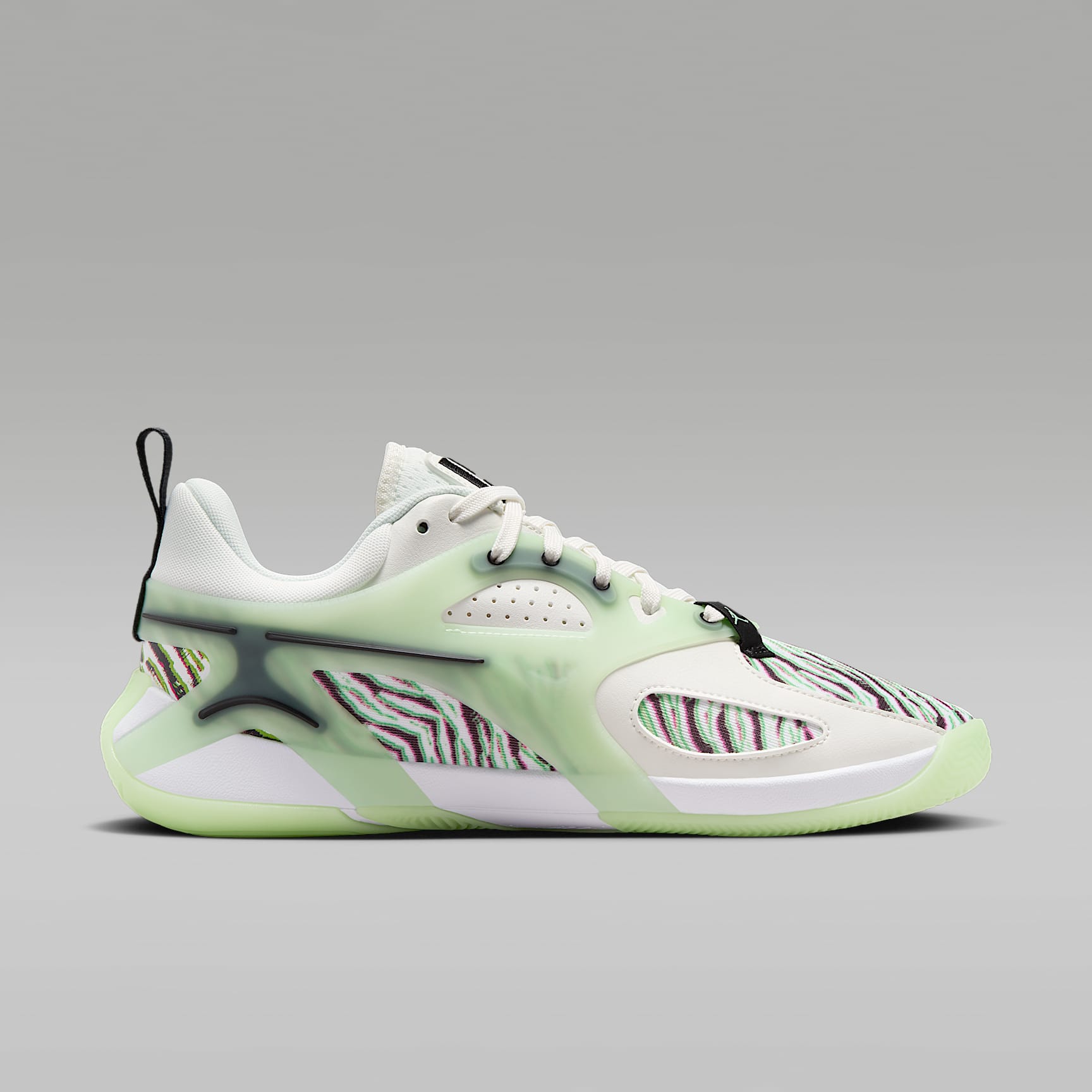 Jordan Heir Series "Showstopper" Women's Basketball Shoes