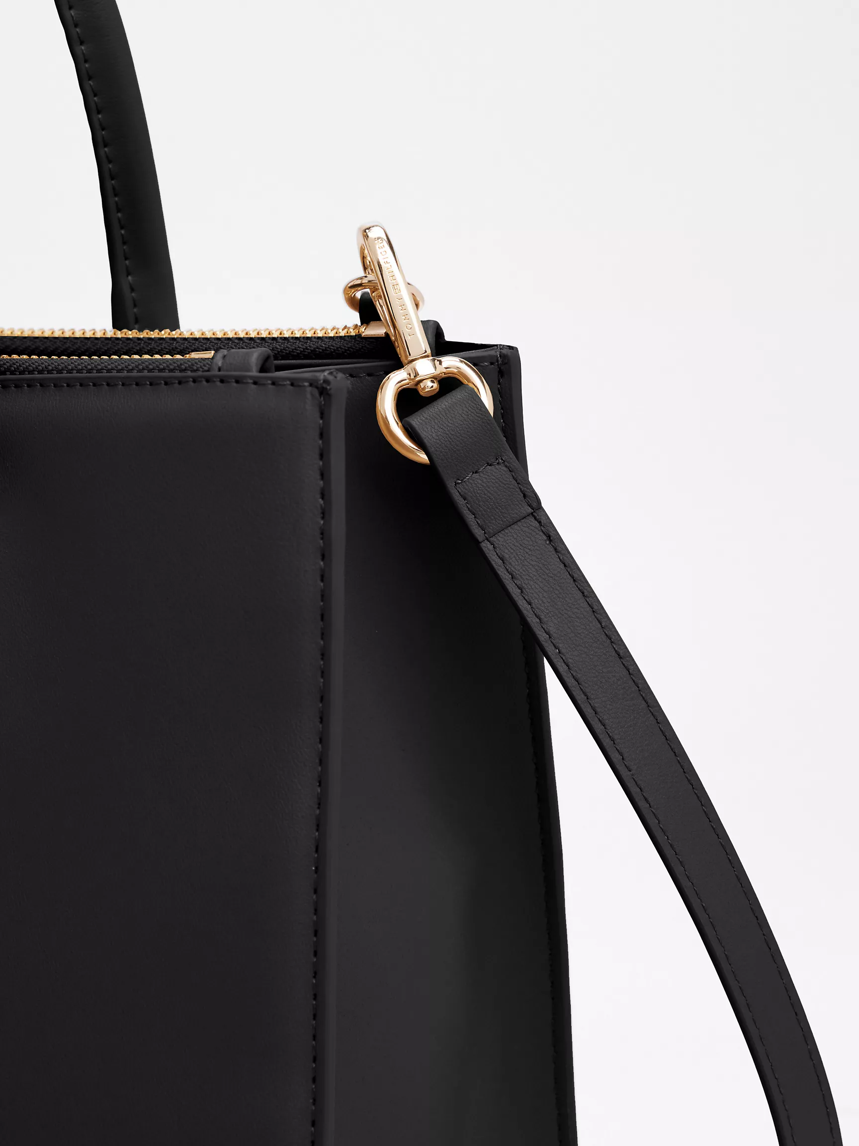 Женская сумка Tommy Hilfiger, Средняя сумка-тоут с монограммной вставкой