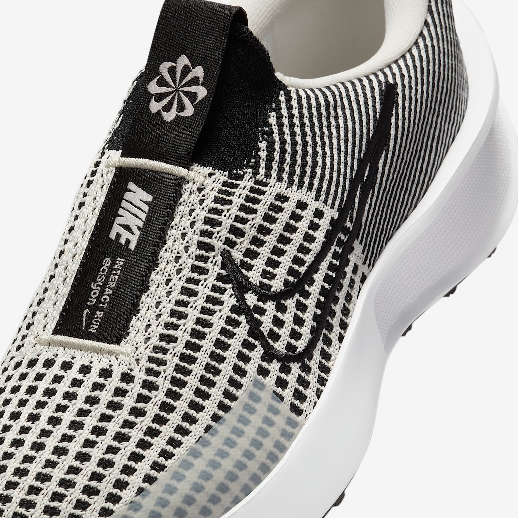 Nike Interact Run EasyOn Women's Road Running Shoes