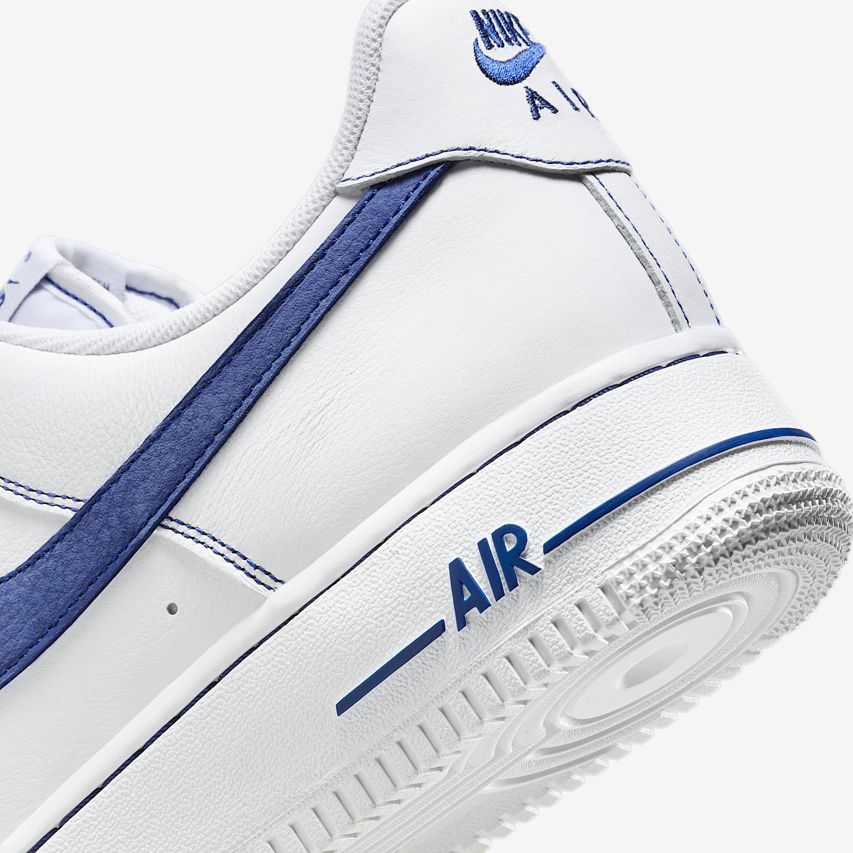 Nike Air Force 1 '07 LV8 Men's Shoes