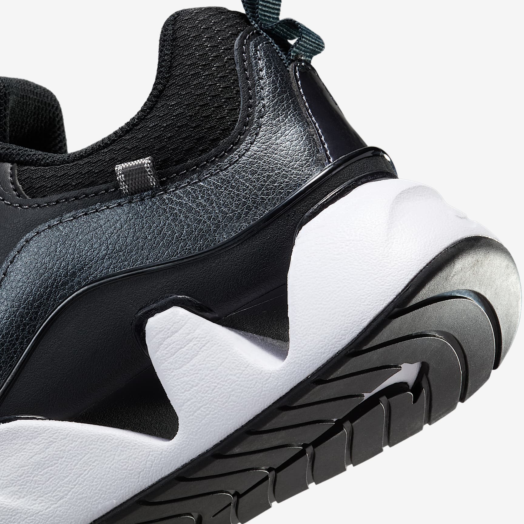 Nike Ryz 365 2 Women's Shoes
