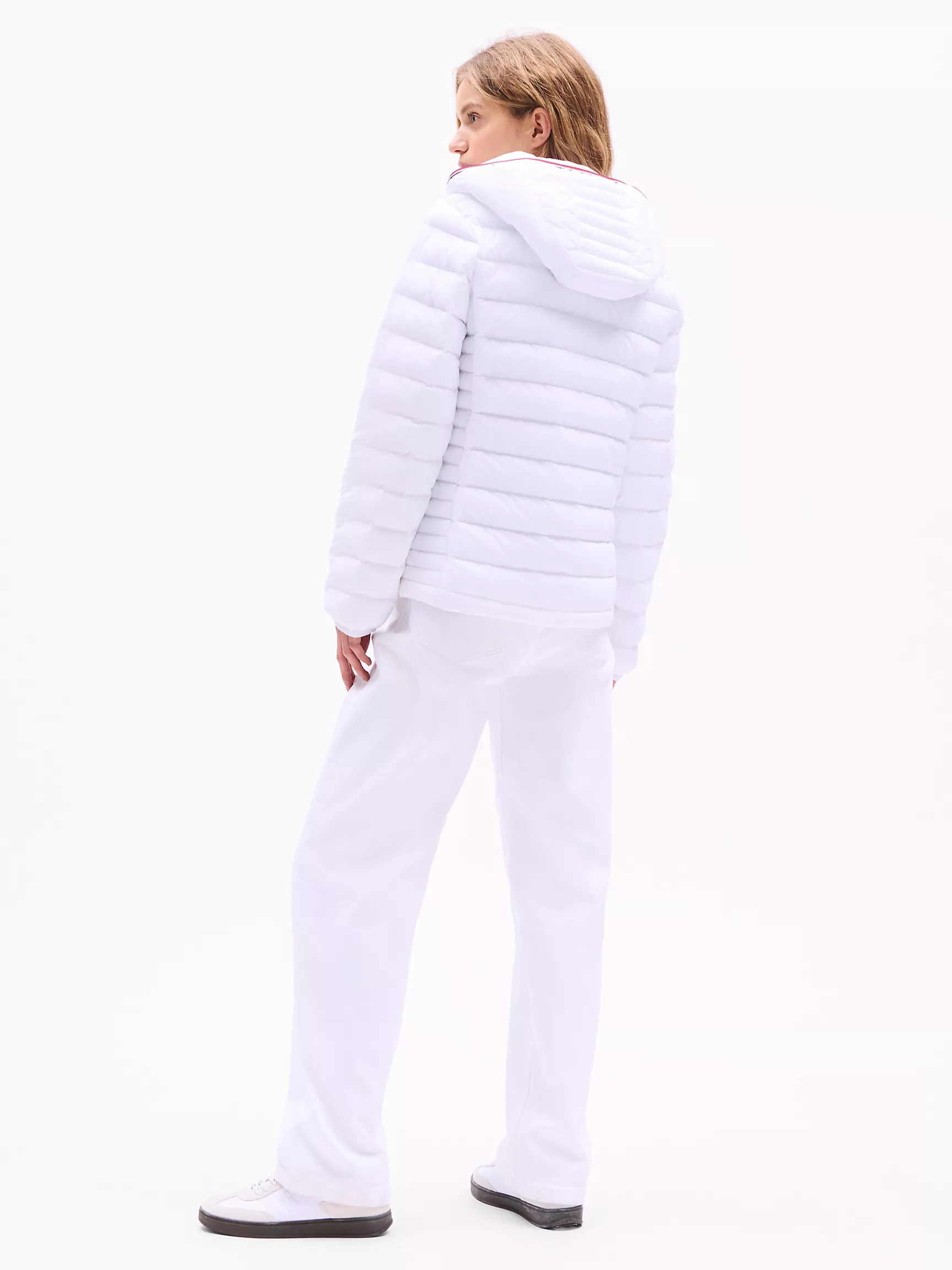 Женская куртка Tommy Hilfiger, Легкий пуховик с капюшоном