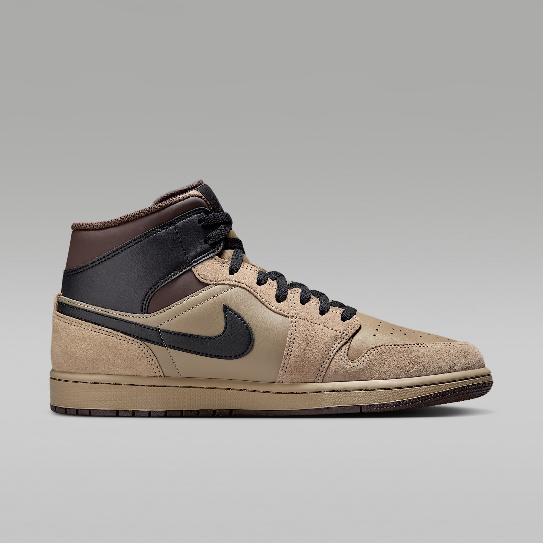 Air Jordan 1 Mid Men's Shoes