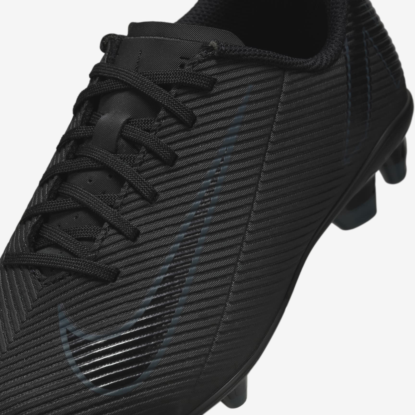 Nike Jr. Mercurial Vapor 16 Club Little/Big Kids' MG Low-Top Soccer Cleats