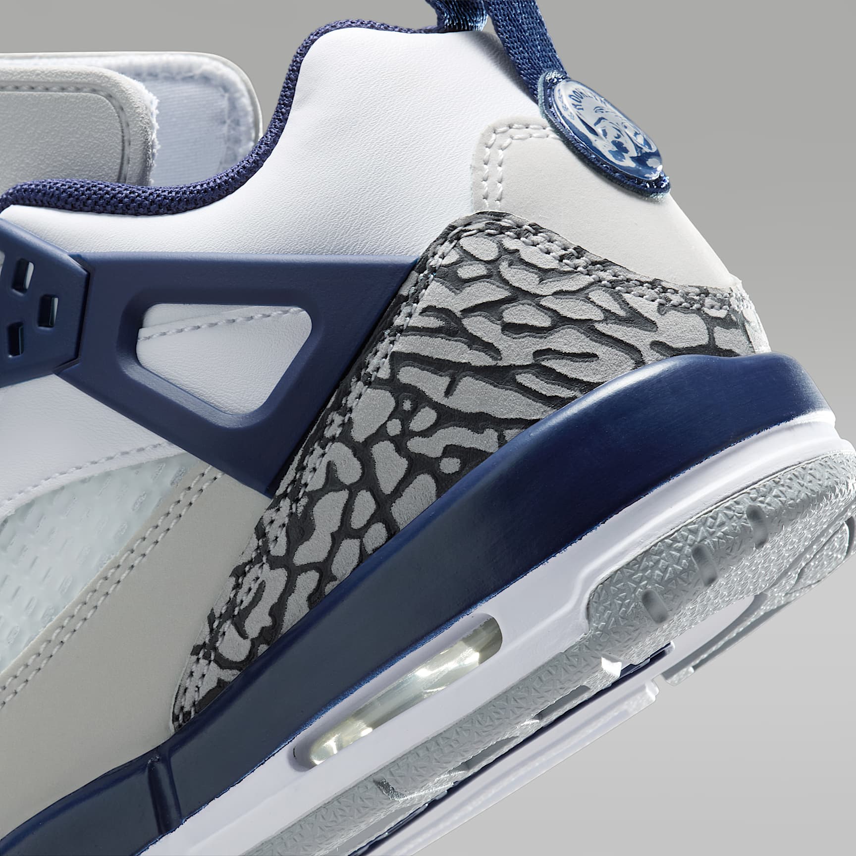 Jordan Spizike Low Big Kids' Shoes