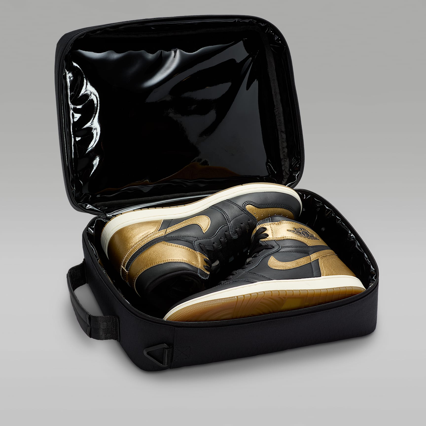 Jordan The Collectors Shoe Box (13L)