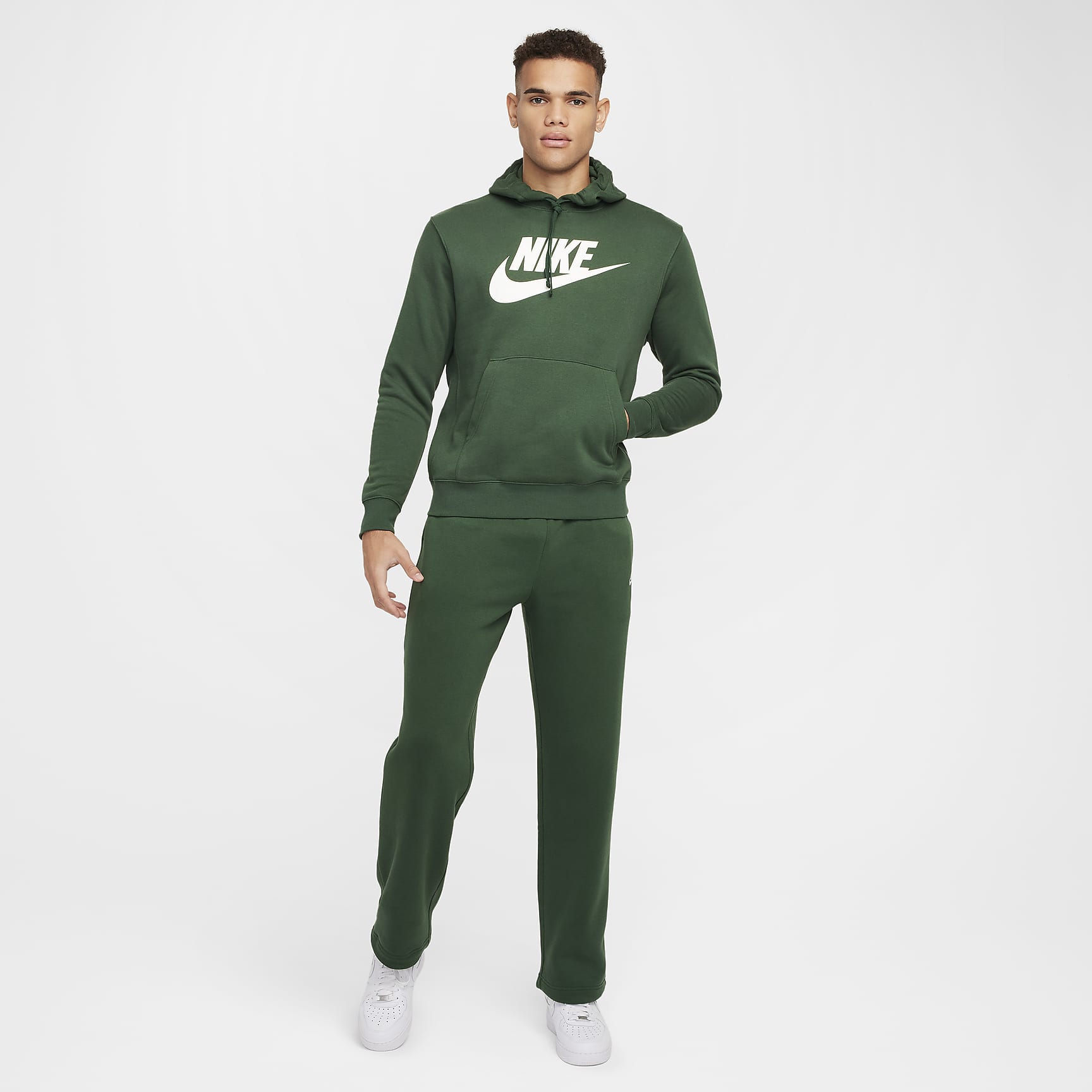 Nike Sportswear Club Fleece Men's Graphic Pullover Hoodie