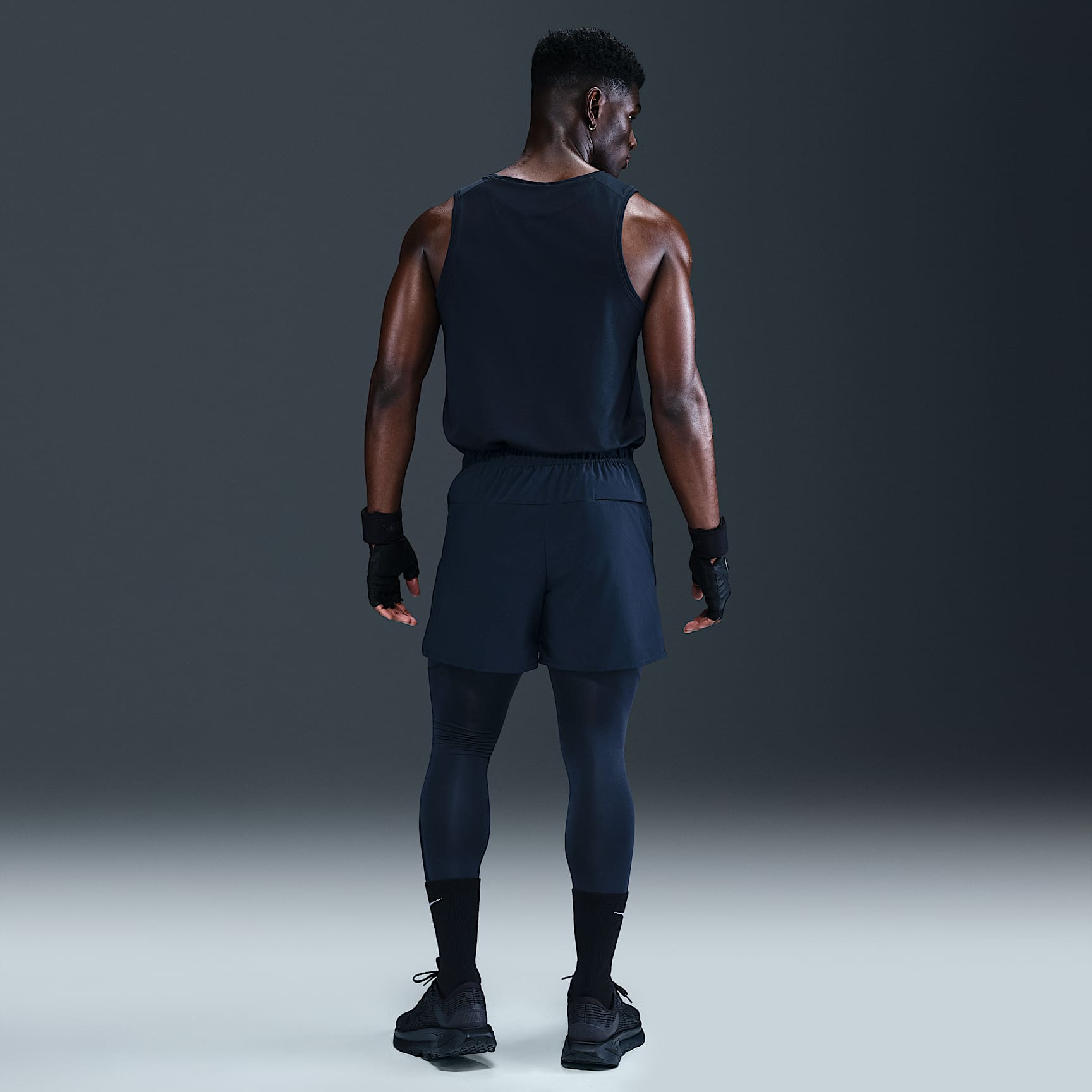 Nike Primary Men's Dri-FIT Versatile Tank
