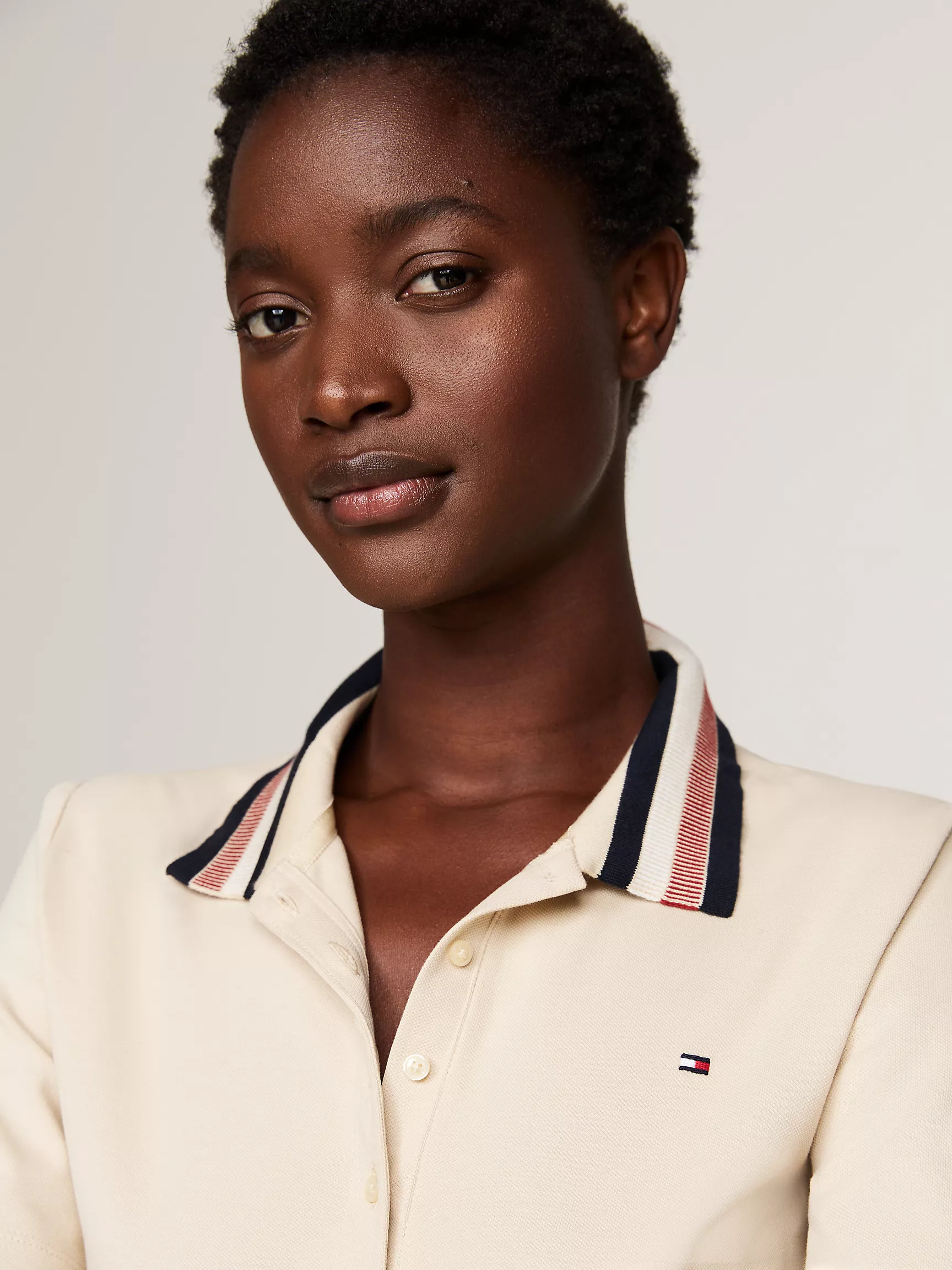 Женское поло Tommy Hilfiger, Приталенное поло из пике